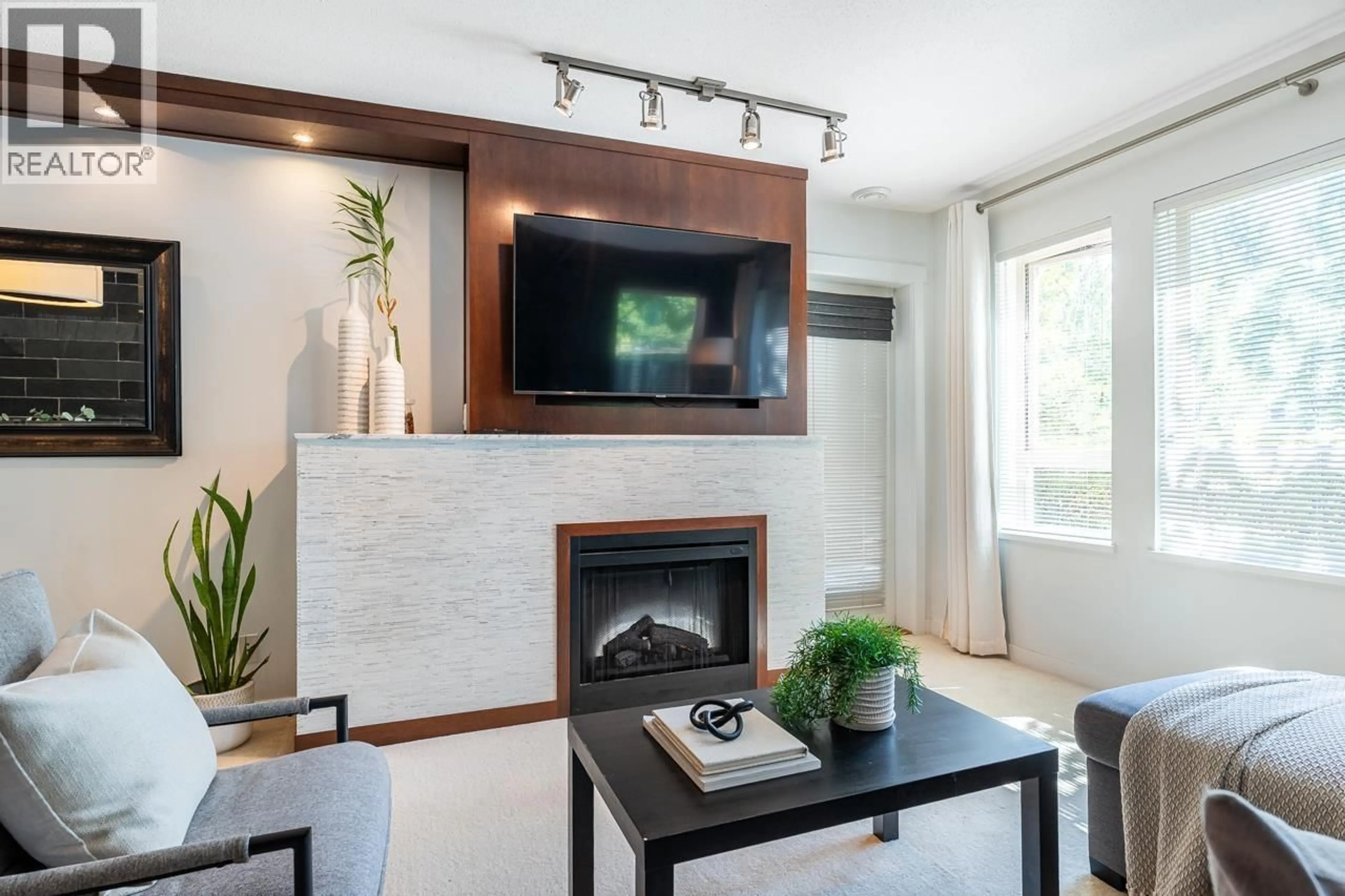 Home theater for 102 - 3097 LINCOLN AVENUE, Coquitlam British Columbia V3B0E3