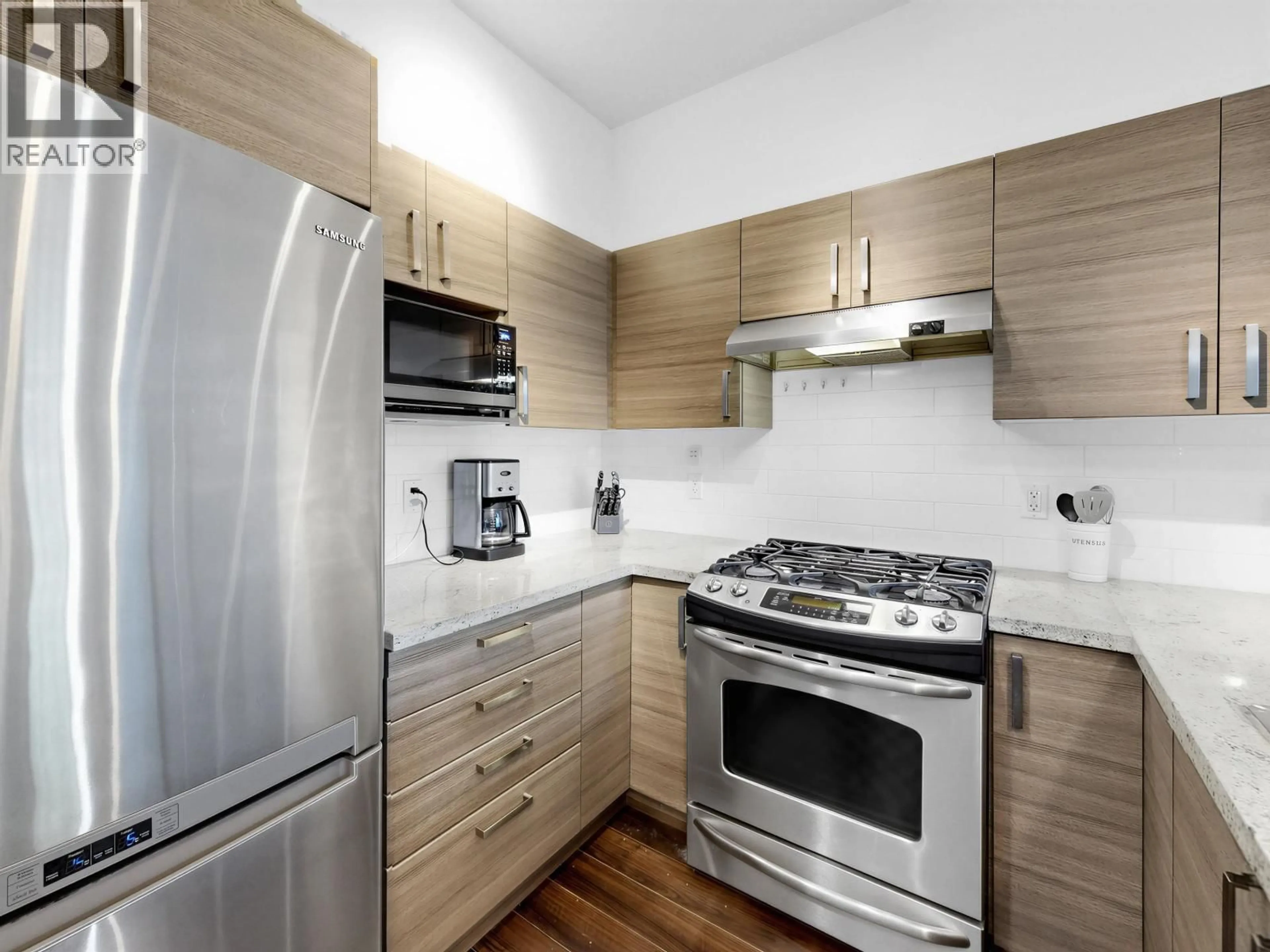 Standard kitchen, wood/laminate floor for 403 - 1153 KENSAL PLACE, Coquitlam British Columbia V3B0G8