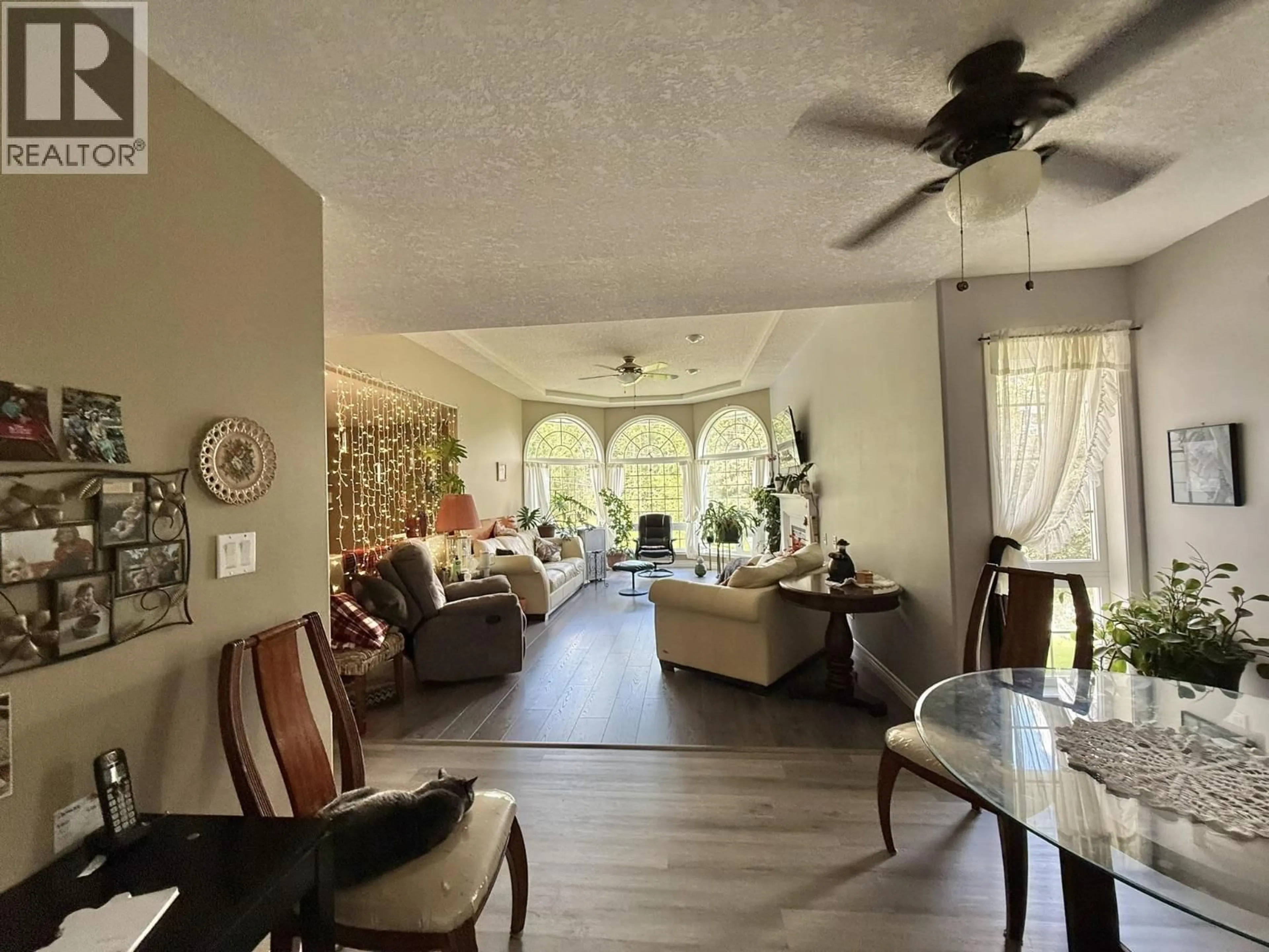 Living room with furniture, unknown for 1346 ABBOTT ROAD, Quesnel British Columbia V2J1J2