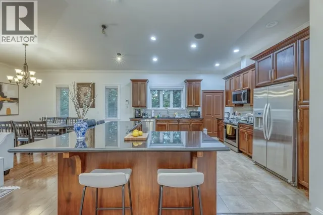 1041 PROSPECT AVENUE, North Vancouver 4