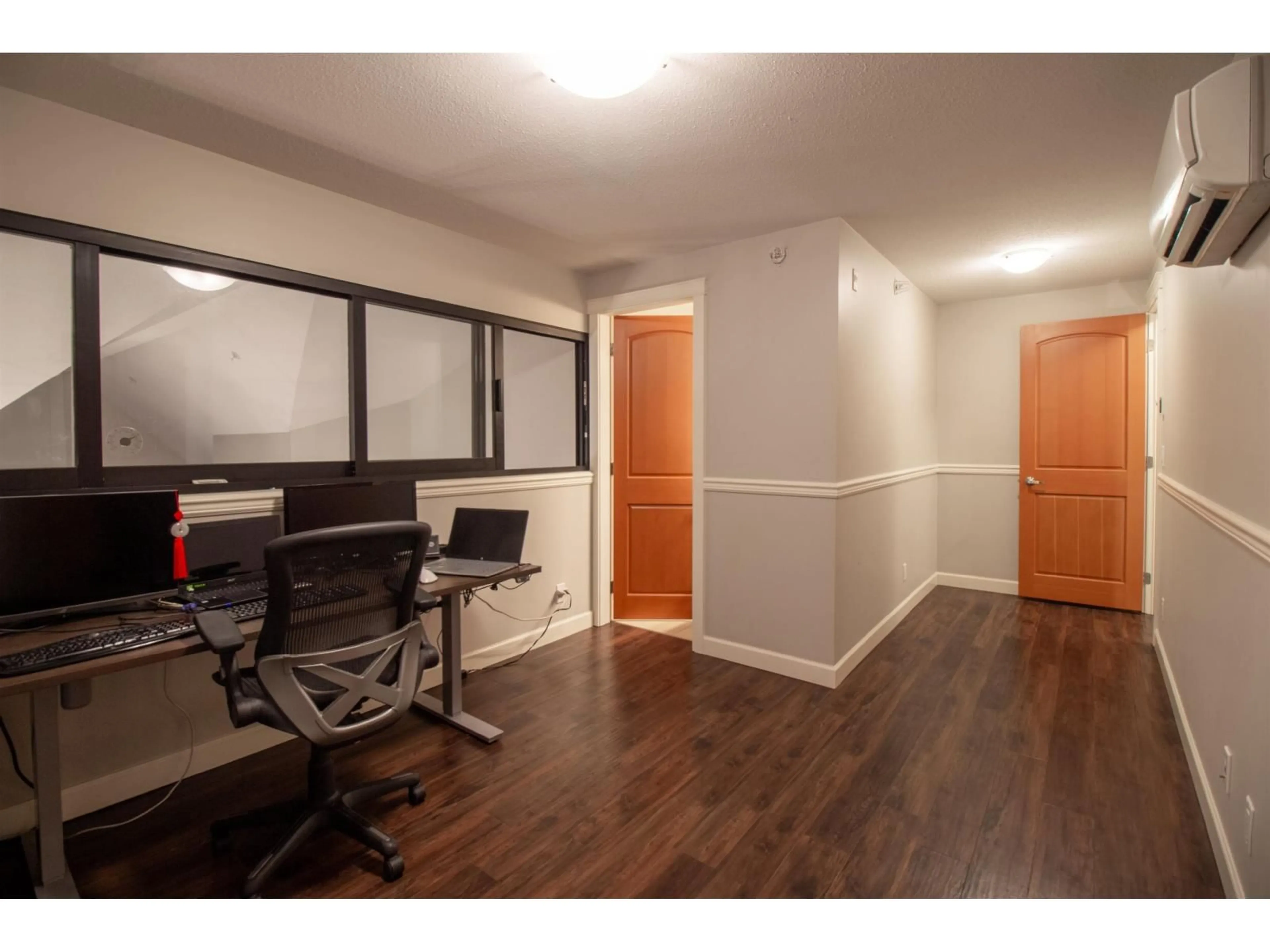 A pic of a room for 407 - 8328 207A STREET, Langley British Columbia V2Y0K5