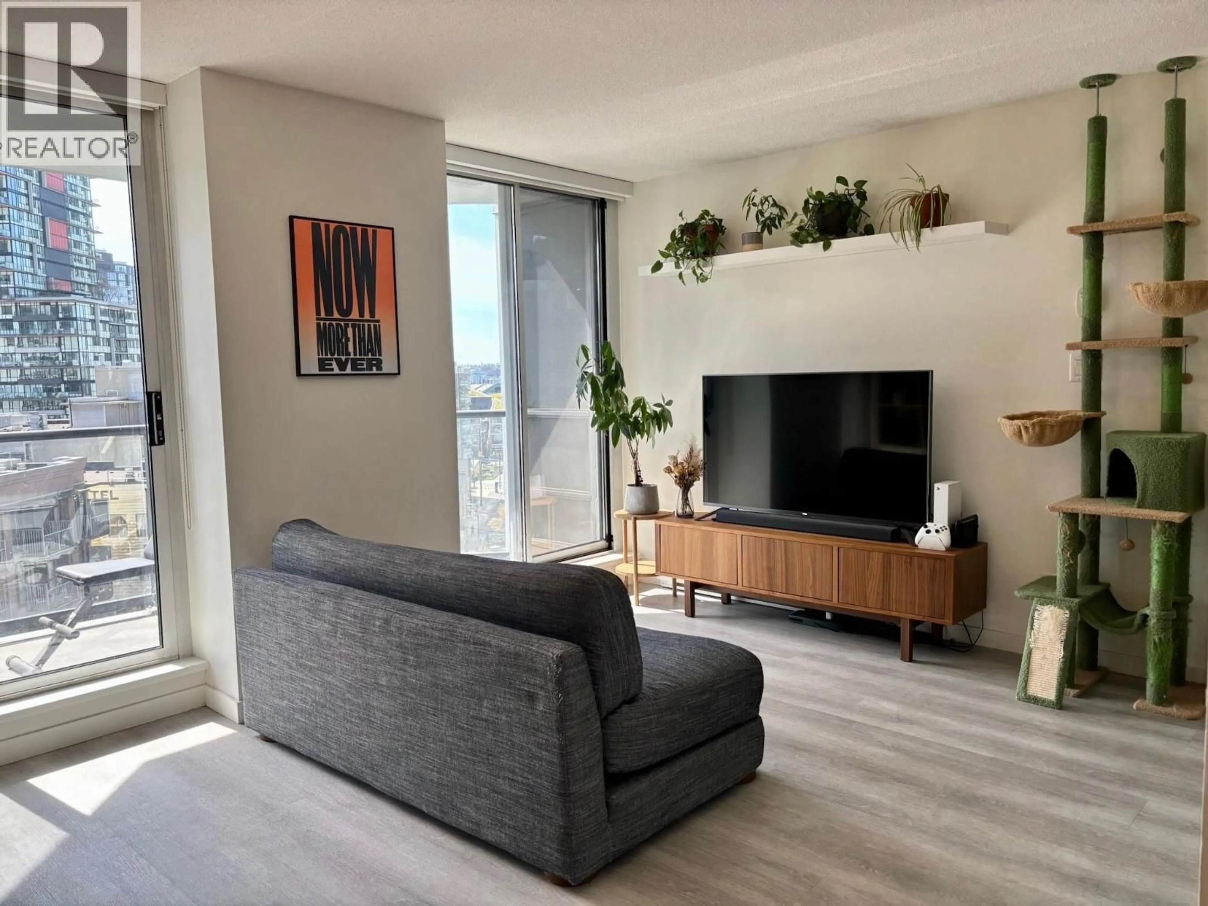 Living room with furniture, unknown for 809 - 1212 HOWE STREET, Vancouver British Columbia V6Z2M9