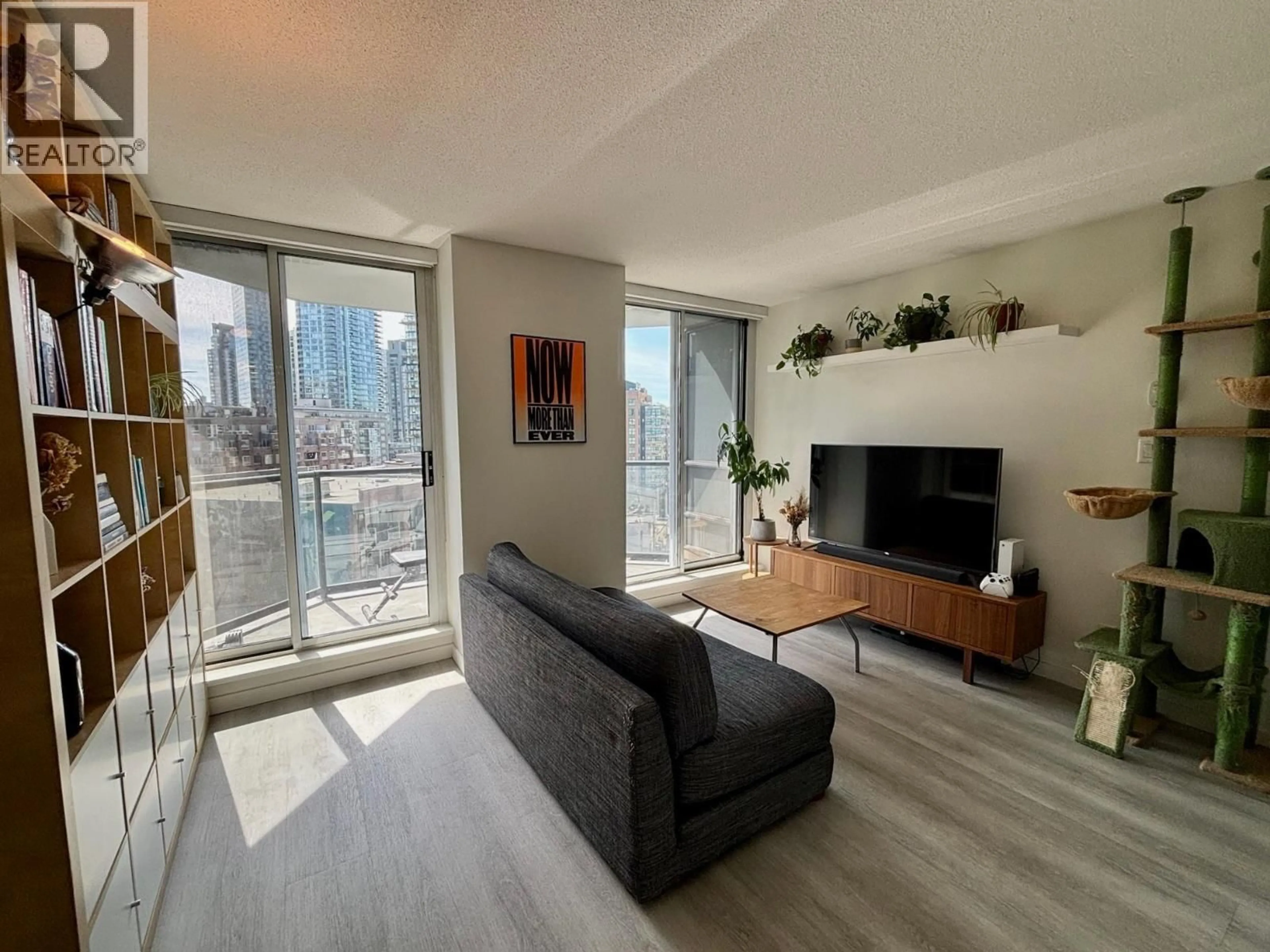 Living room with furniture, unknown for 809 - 1212 HOWE STREET, Vancouver British Columbia V6Z2M9
