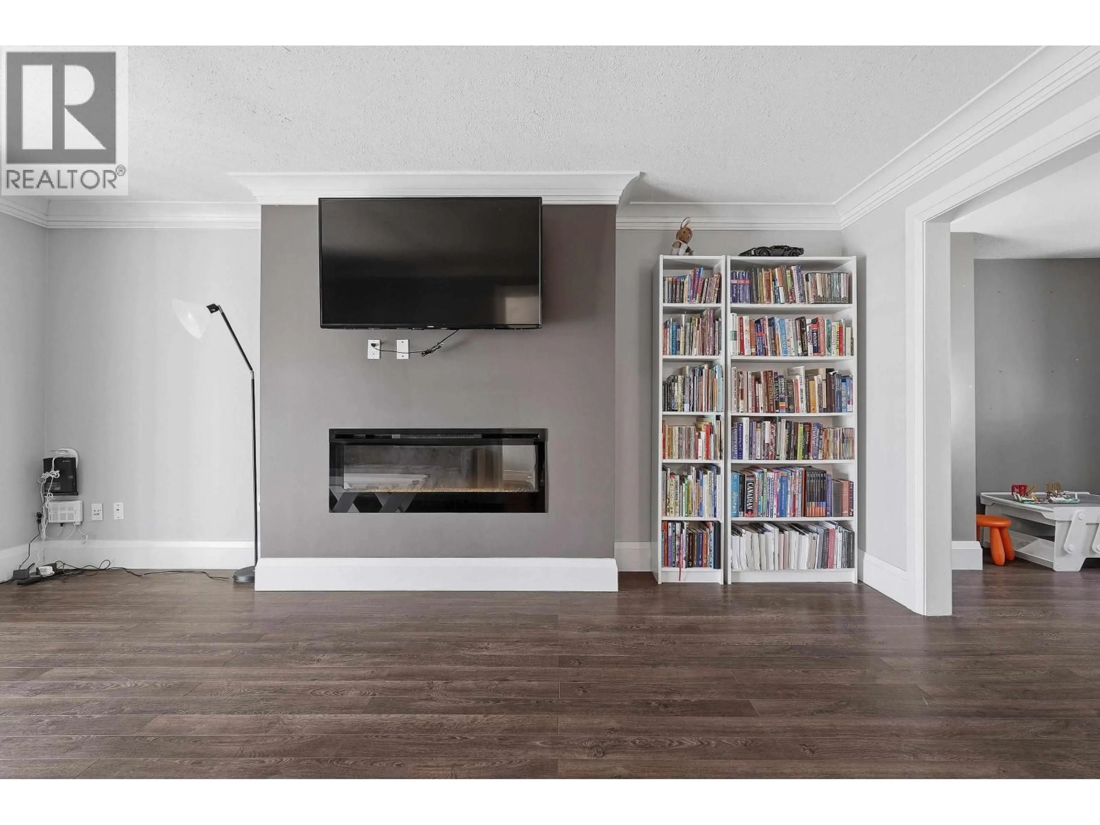 Home theater for 23423 SANDPIPER AVENUE, Maple Ridge British Columbia V2X9M4