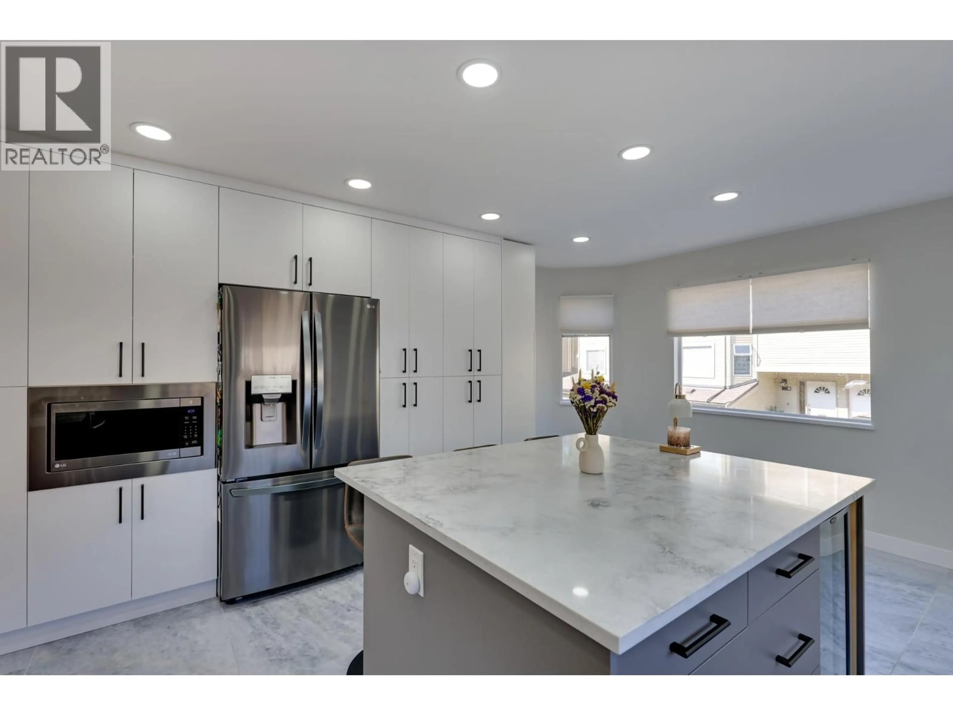 Contemporary kitchen, ceramic/tile floor for 22 - 5740 GARRISON ROAD, Richmond British Columbia V7C5E7
