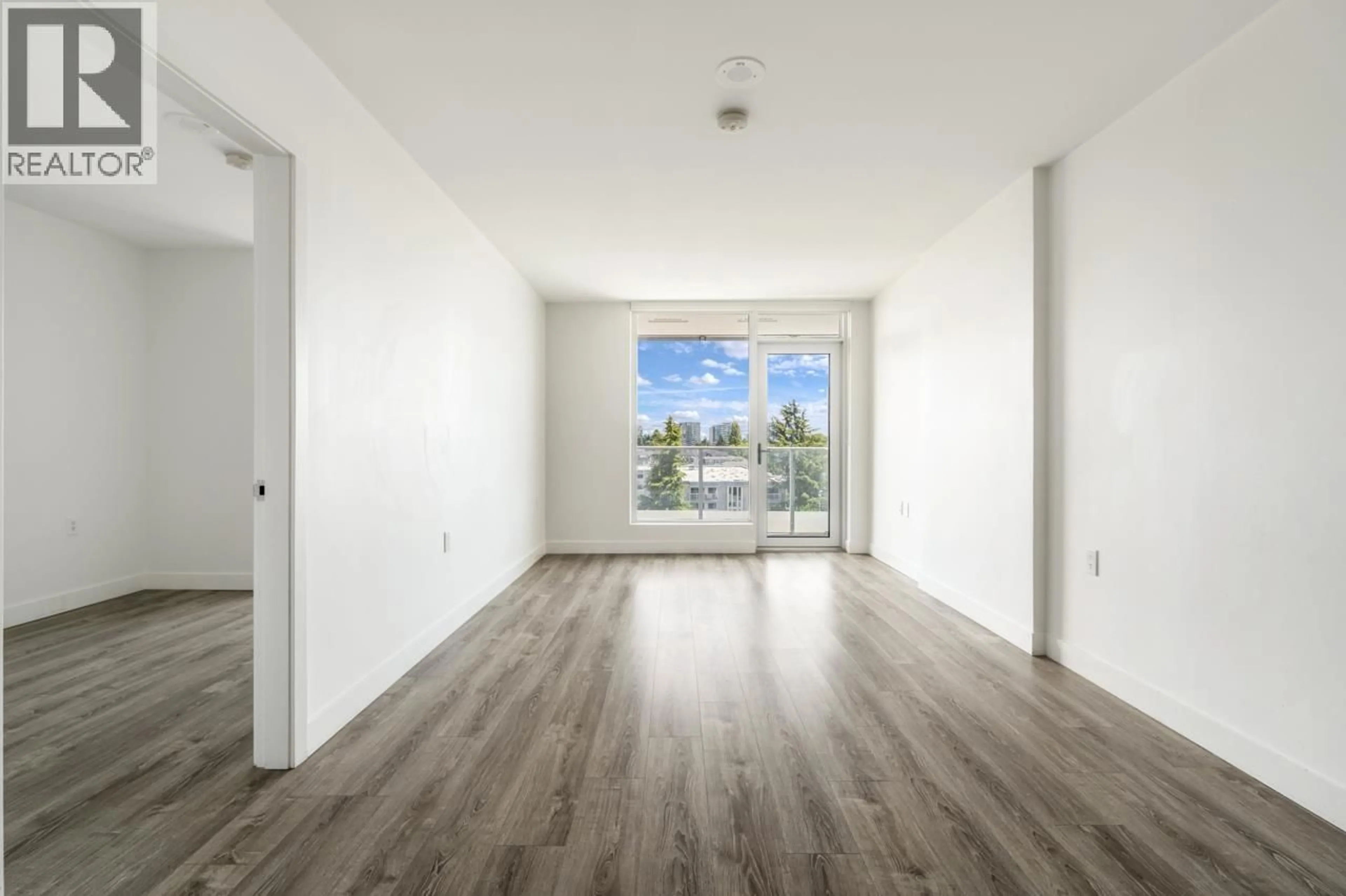 Unknown for 720 - 6328 NO. 3 ROAD, Richmond British Columbia V6Y0L6