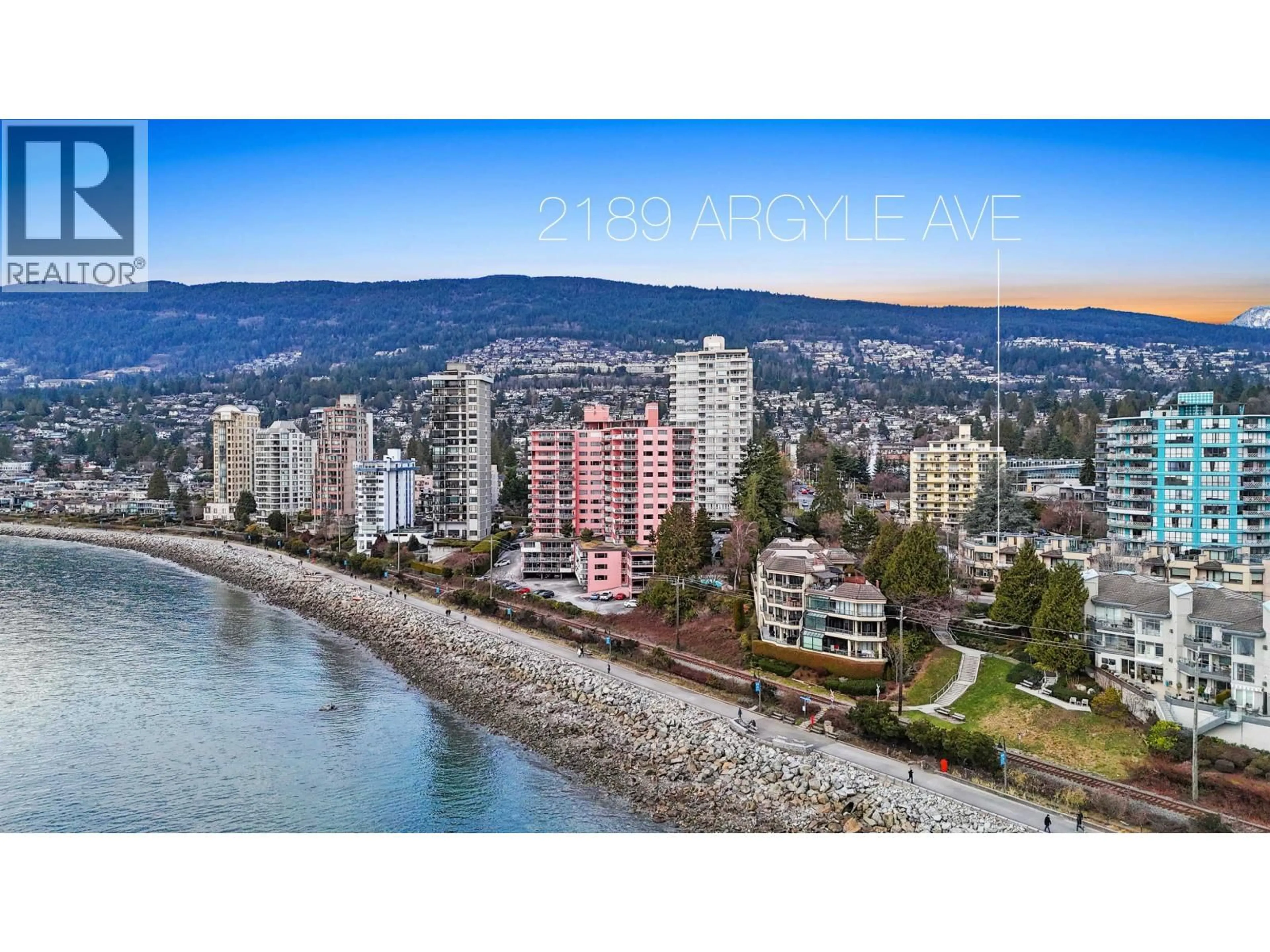 A pic from outside/outdoor area/front of a property/back of a property/a pic from drone, water/lake/river/ocean view for 2189 ARGYLE AVENUE, West Vancouver British Columbia V7V1A5