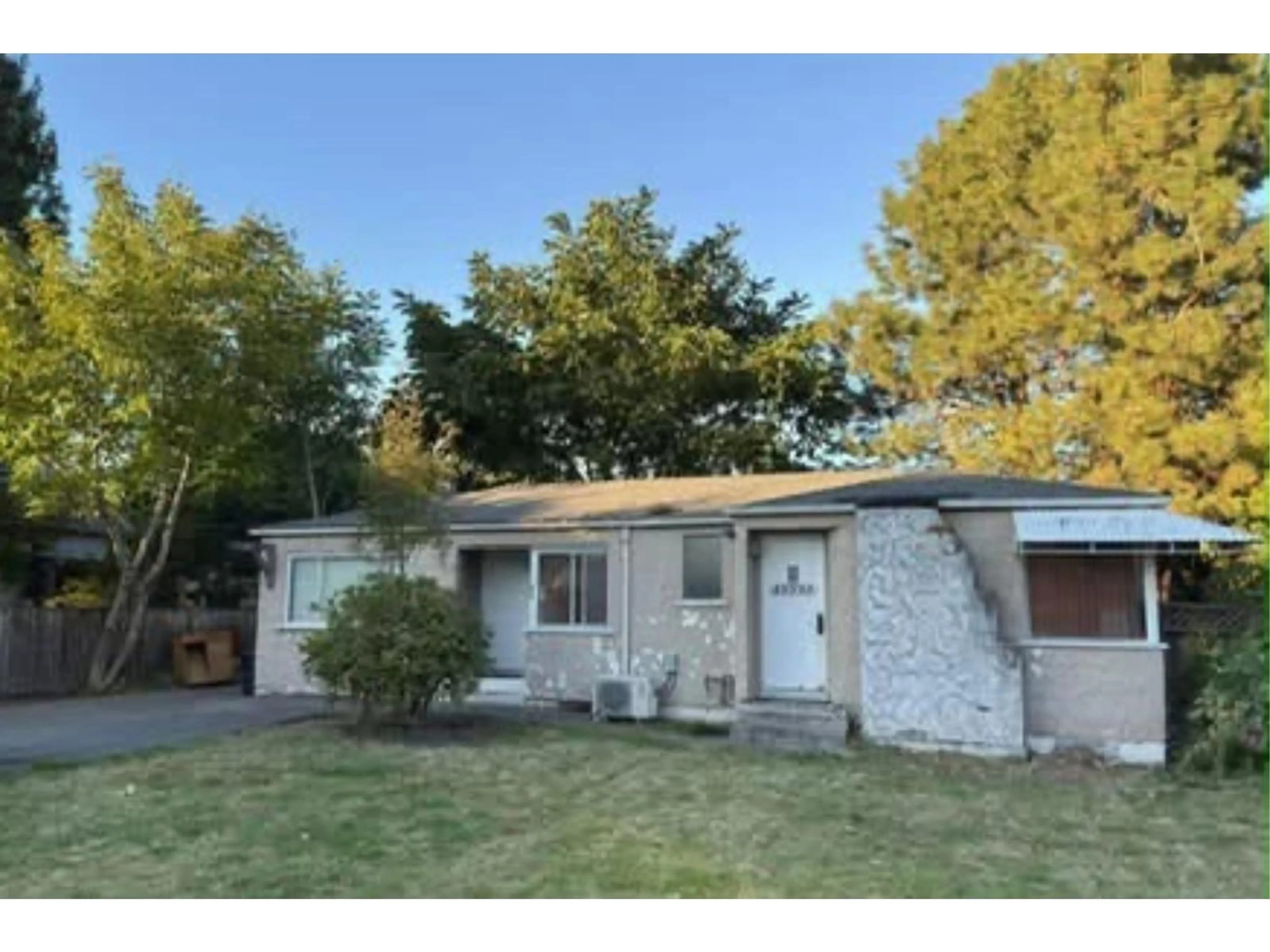 Unknown for 45593 KIPP AVENUE, Chilliwack British Columbia V2P1Z1