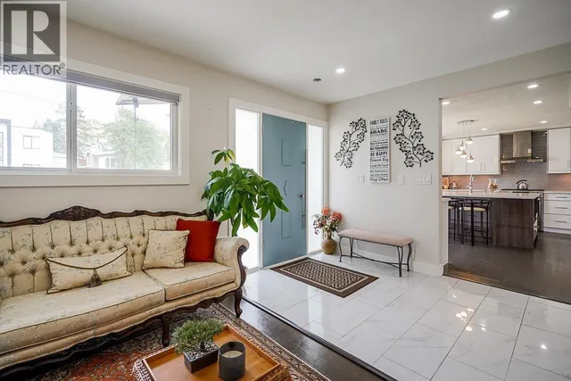 1930 ORLAND DRIVE, Coquitlam 5
