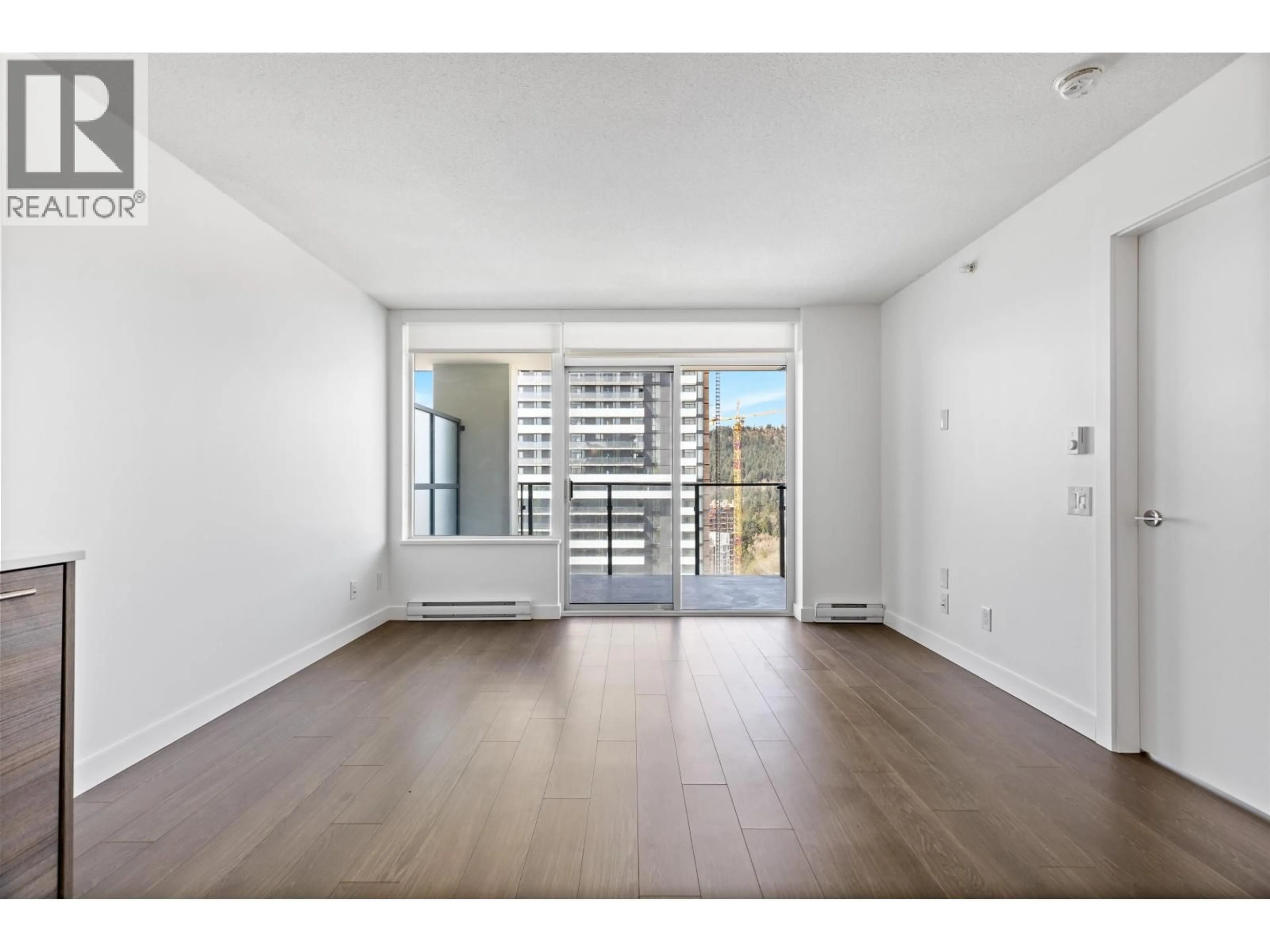 A pic of a room for 2501 - 602 COMO LAKE AVENUE, Coquitlam British Columbia V3J0G2