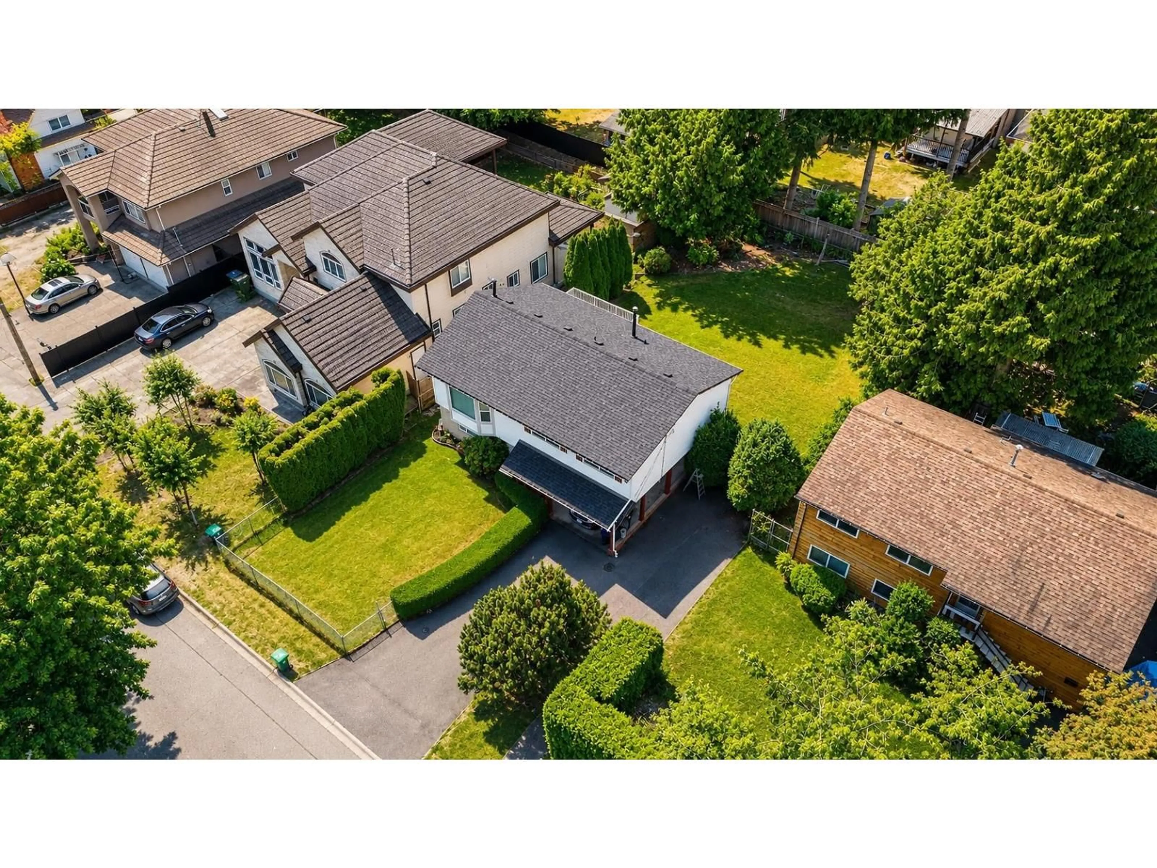 A pic from outside/outdoor area/front of a property/back of a property/a pic from drone, street for 6331 129A STREET, Surrey British Columbia V3X1R9