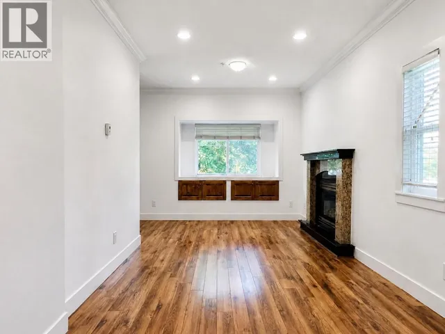 2388 5TH AVENUE, Vancouver 5