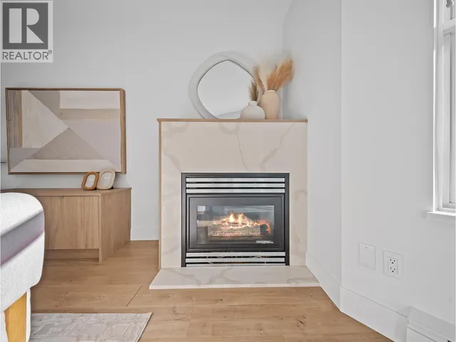 213 - 3038 KENT AVENUE SOUTH, Vancouver 5