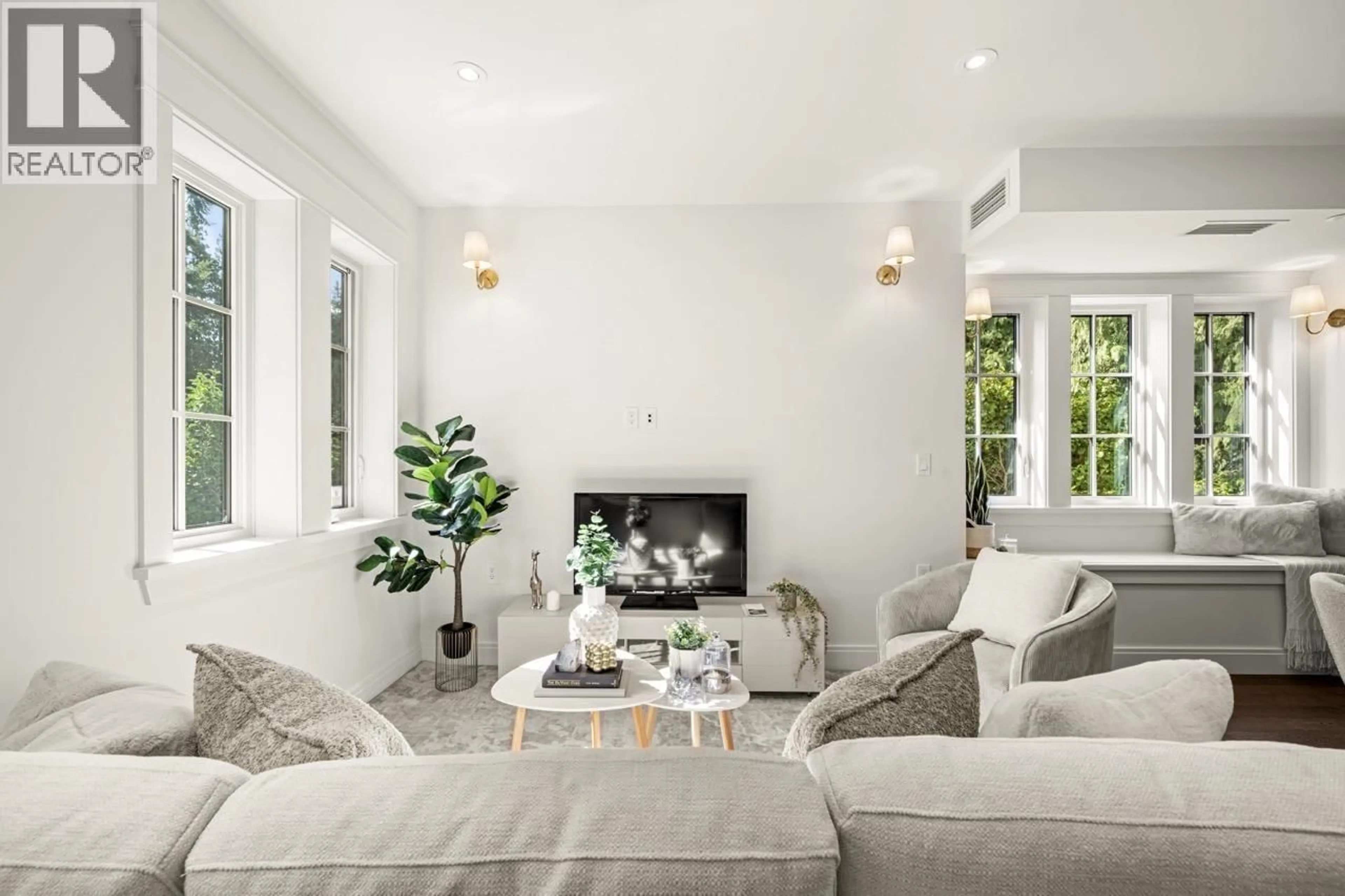 Living room with furniture, unknown for 1 - 5819 HIGHBURY STREET, Vancouver British Columbia V6N1Y9