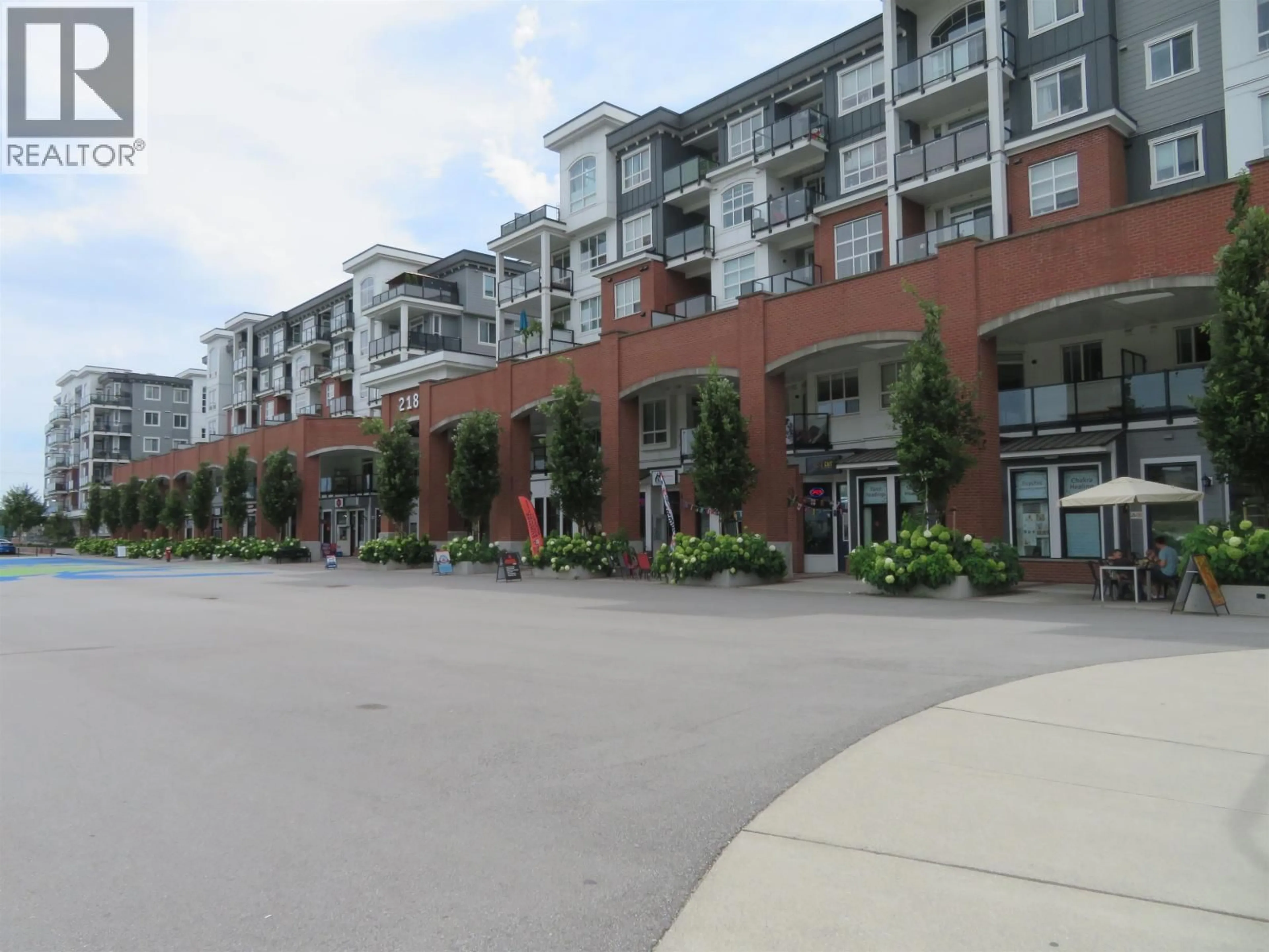 Patio, unknown for 3320 - 2180 KELLY AVENUE, Port Coquitlam British Columbia V3C0S4