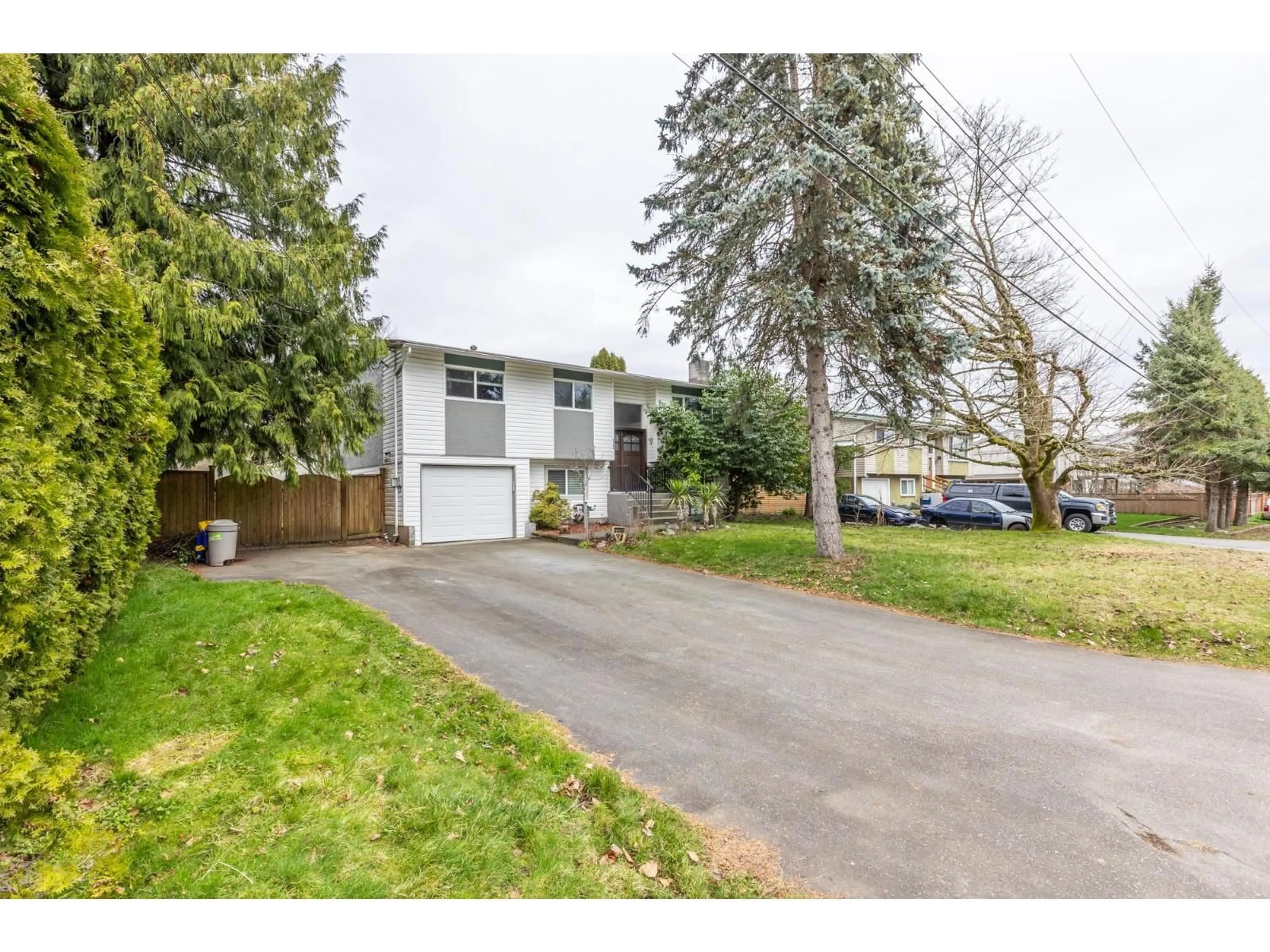 Unknown for 27283 29 AVENUE, Langley British Columbia V4W3J8