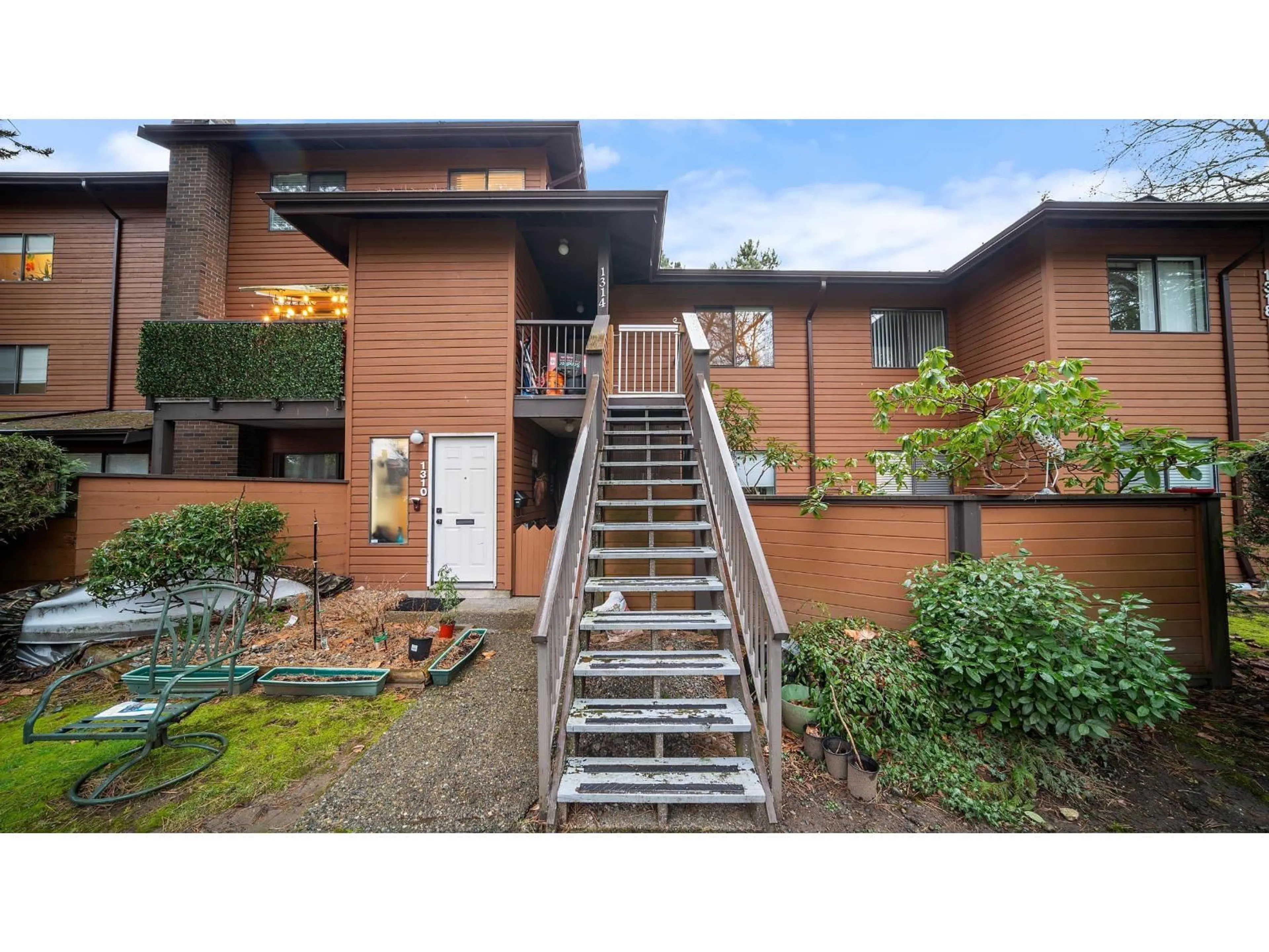 Unknown for 1314 - 10620 150 STREET, Surrey British Columbia V3R7S1