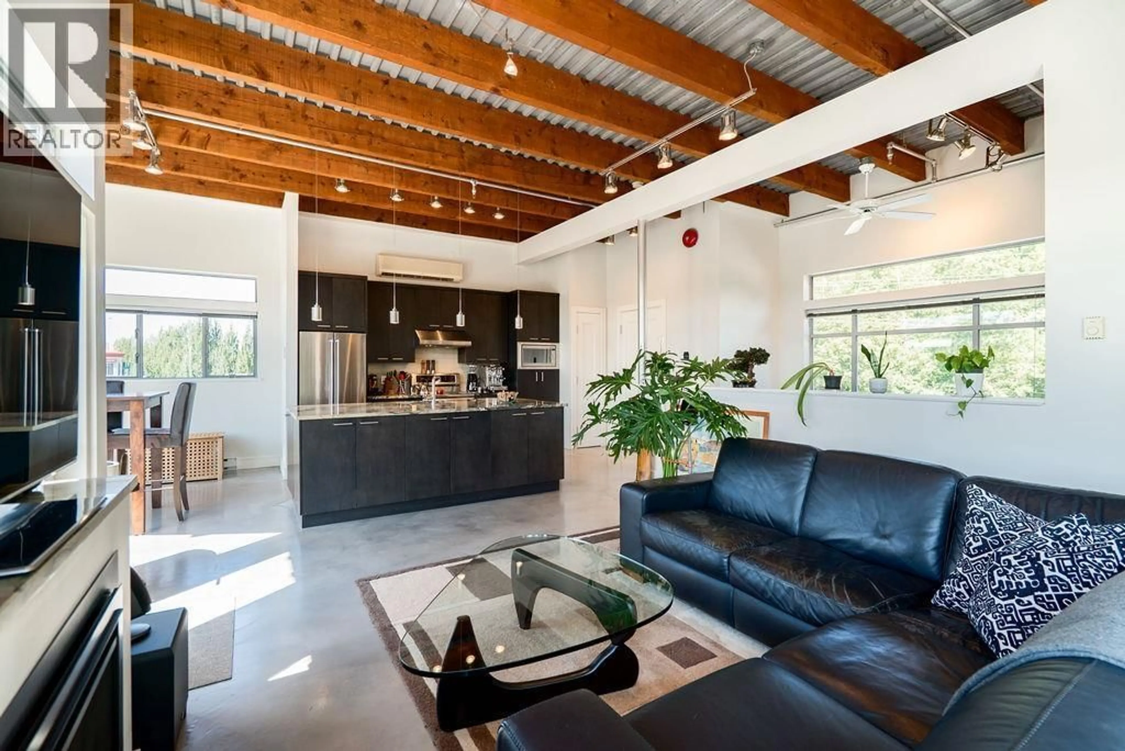 Open concept kitchen, unknown for 301 - 1075 1ST STREET, North Vancouver British Columbia V7P3T4