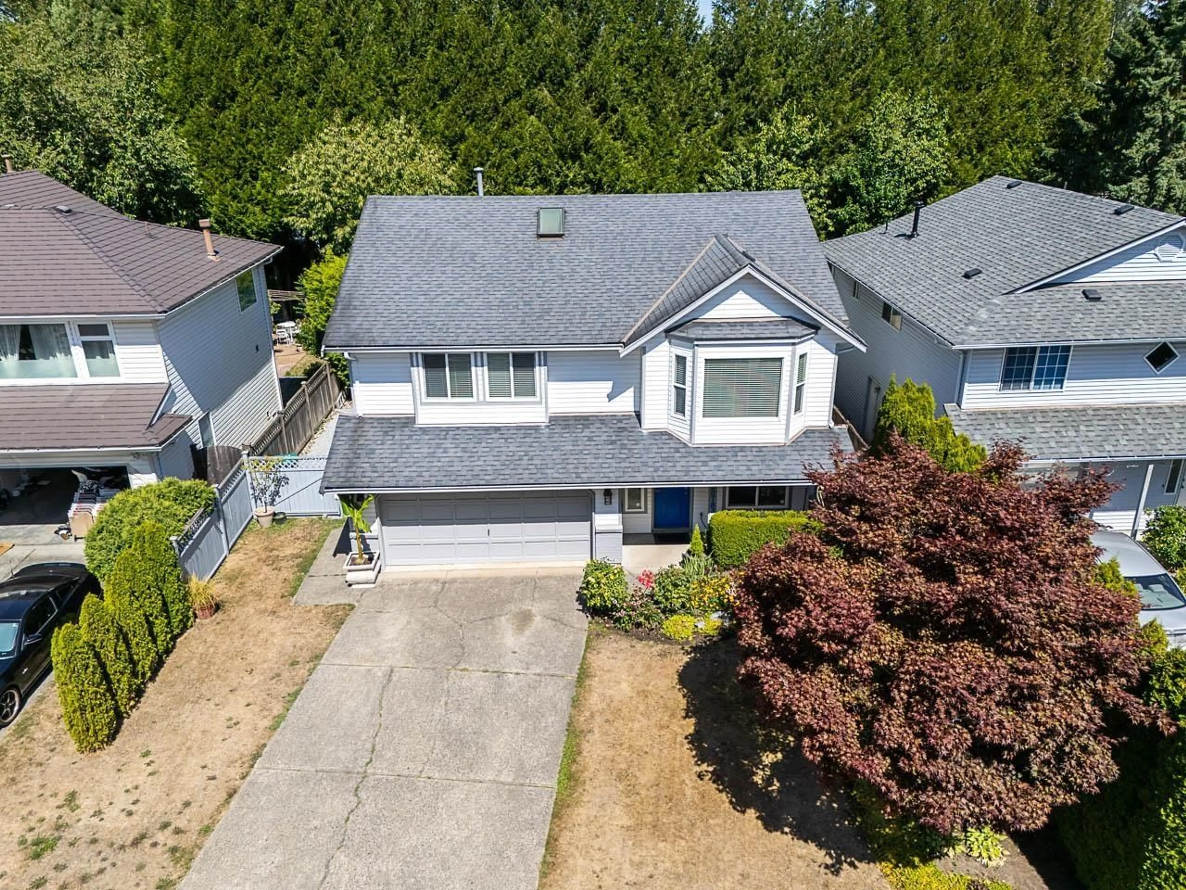 A pic from outside/outdoor area/front of a property/back of a property/a pic from drone, street for 20783 51B AVENUE, Langley British Columbia V3A7T5