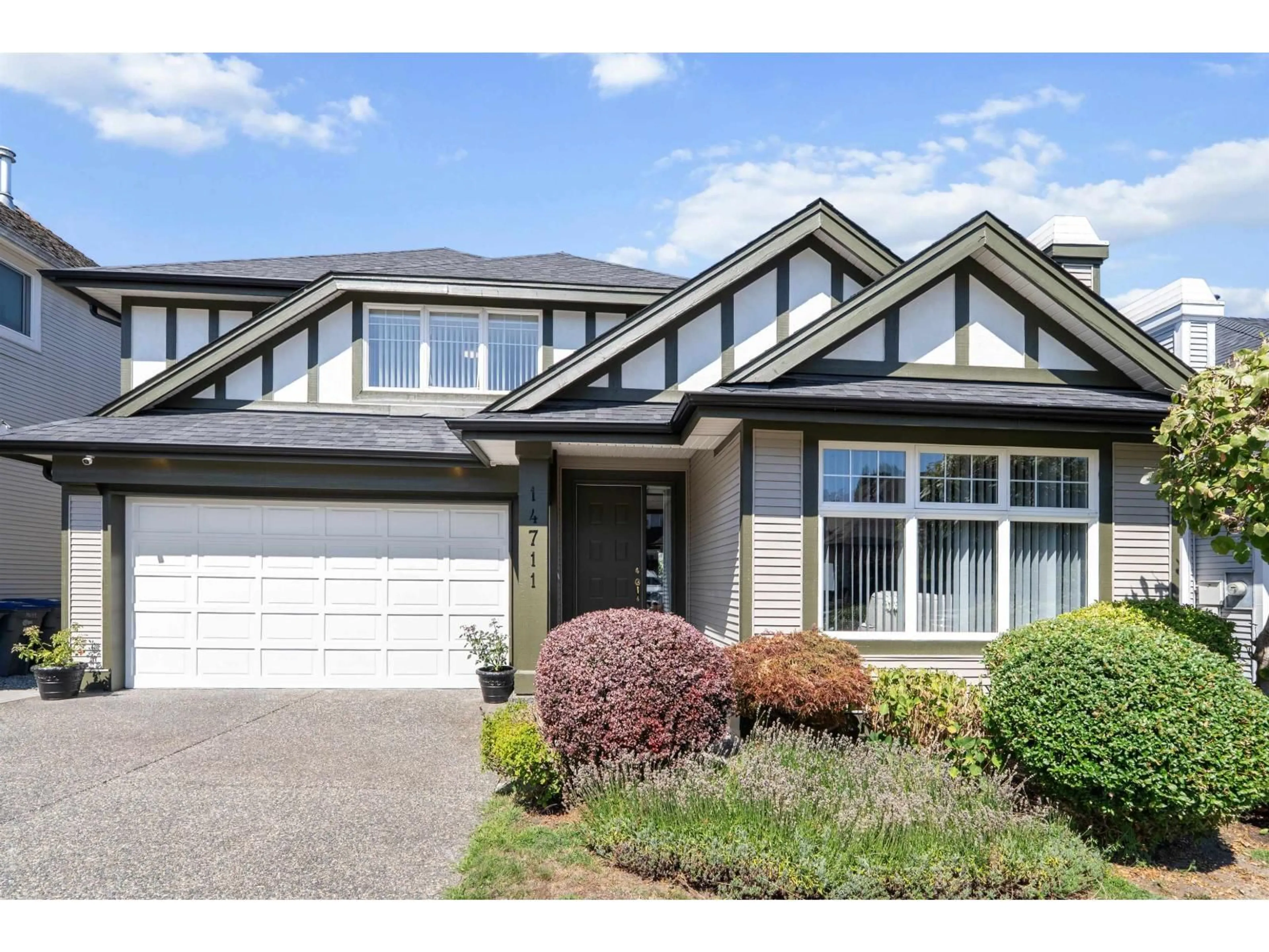 Home with vinyl exterior material, street for 14711 75A AVENUE, Surrey British Columbia V3S8Y6