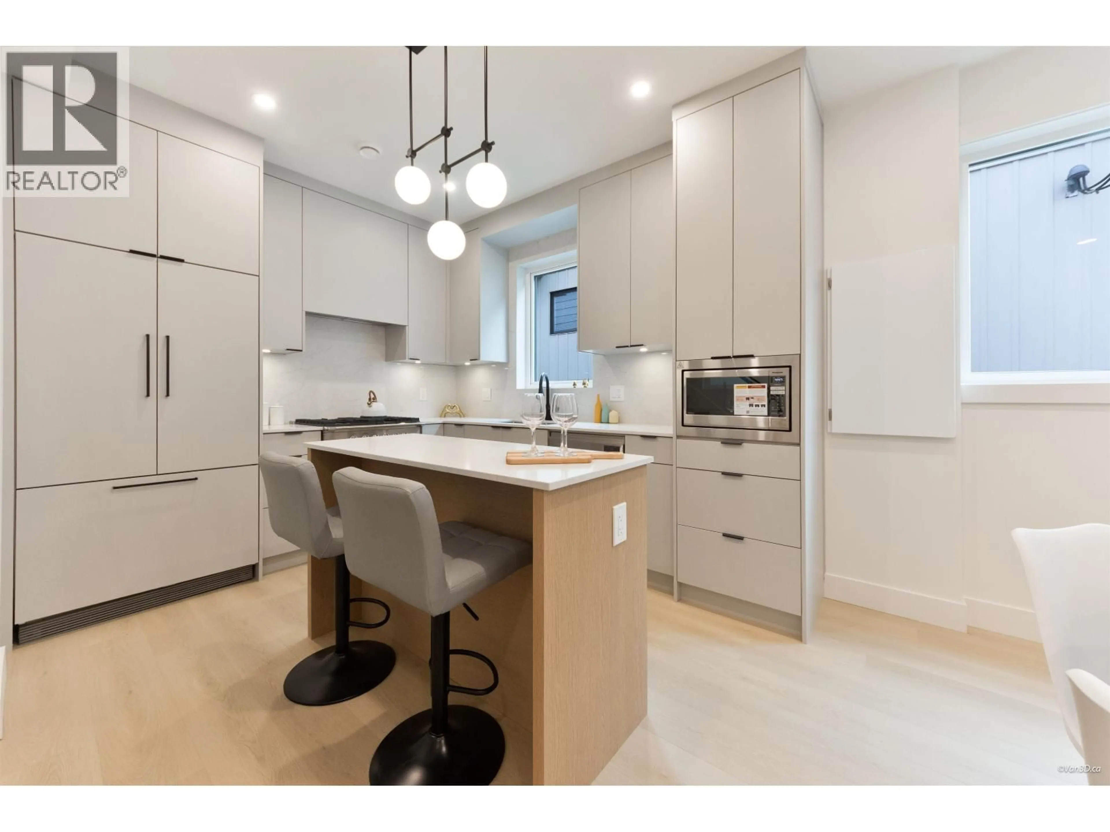 Open concept kitchen, unknown for 5 - 7270 17TH AVENUE, Burnaby British Columbia V3N1K9
