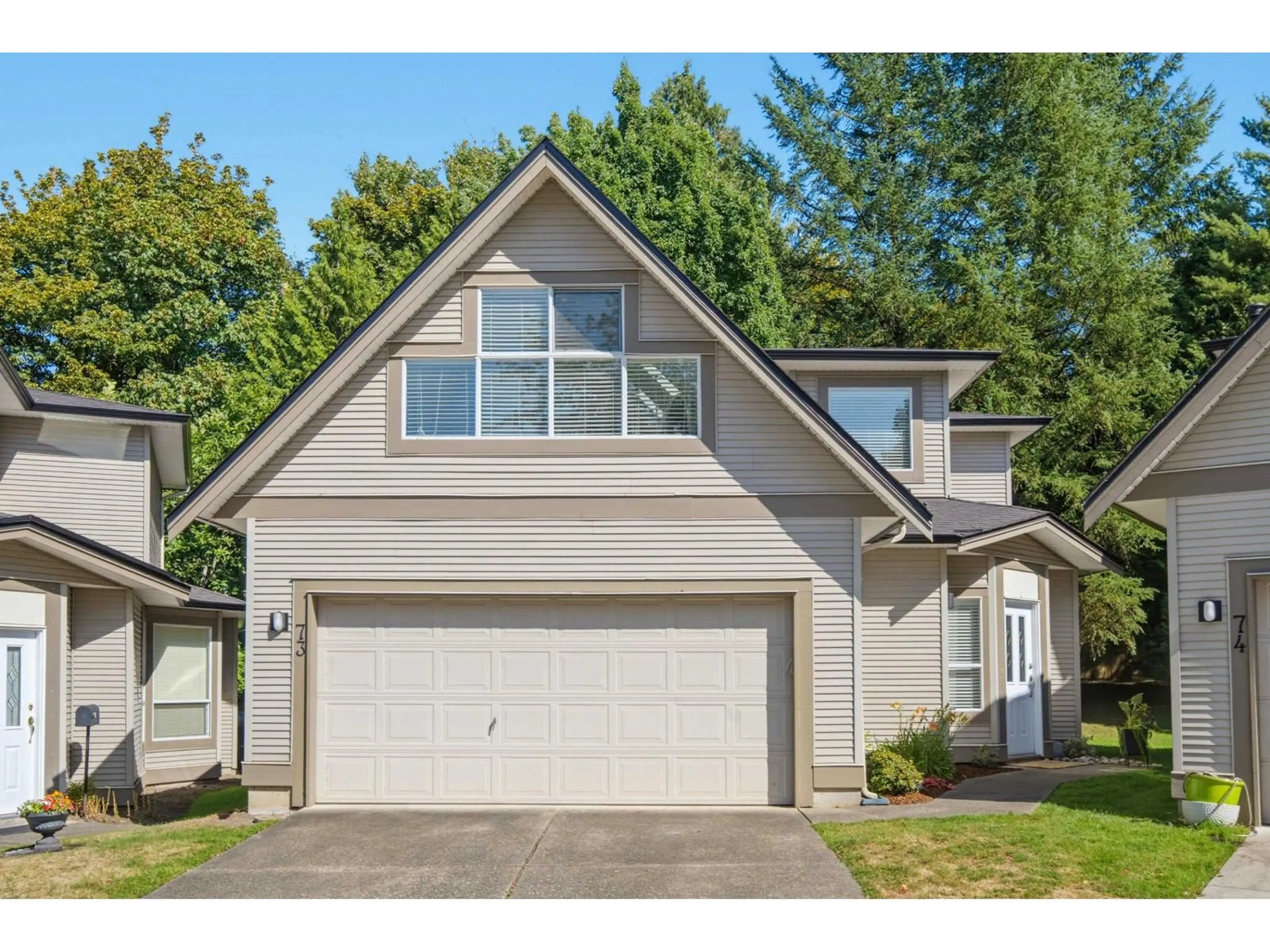 Home with vinyl exterior material, street for 73 - 20881 87 AVENUE, Langley British Columbia V1M3X1
