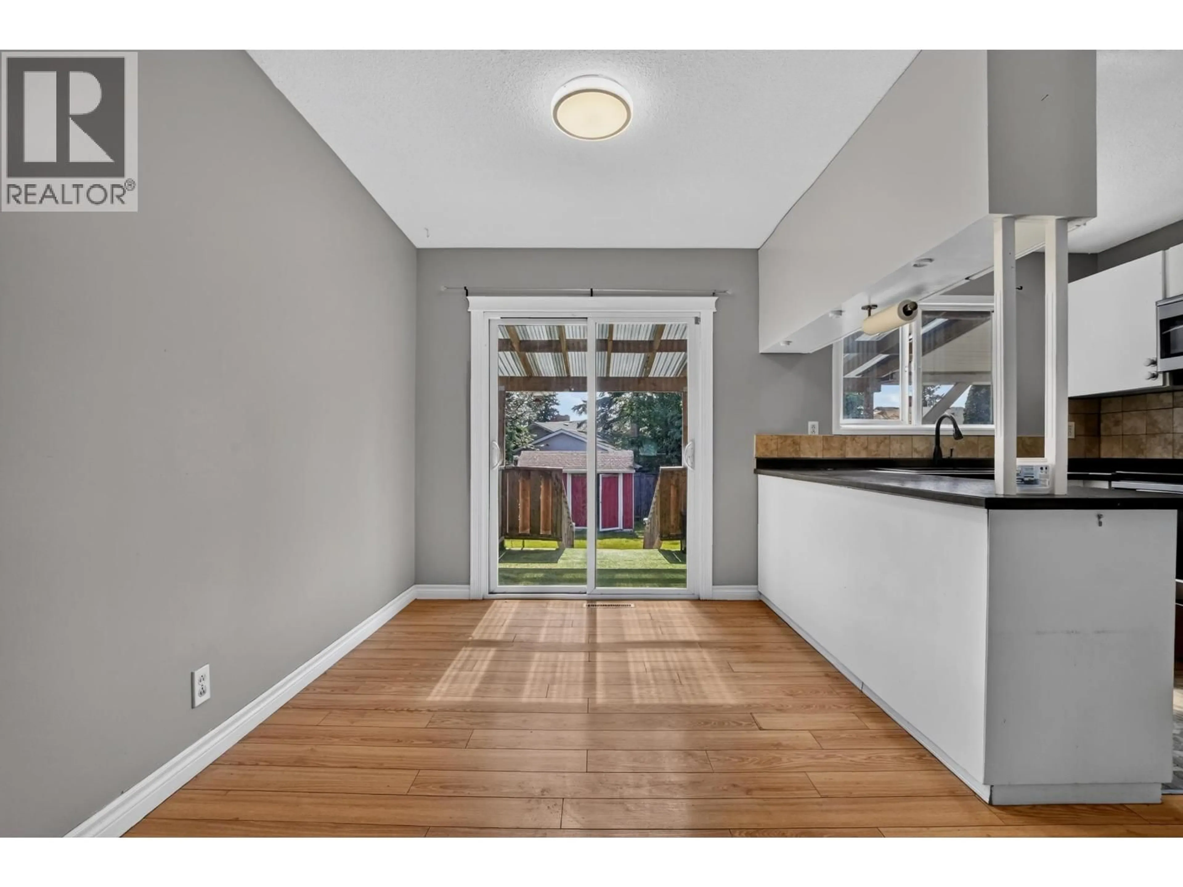 Indoor entryway for 109 MCKENZIE AVENUE, Prince George British Columbia V2L4N5