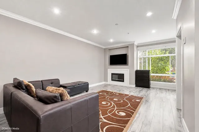 20403 86AVE AVENUE, Langley 3