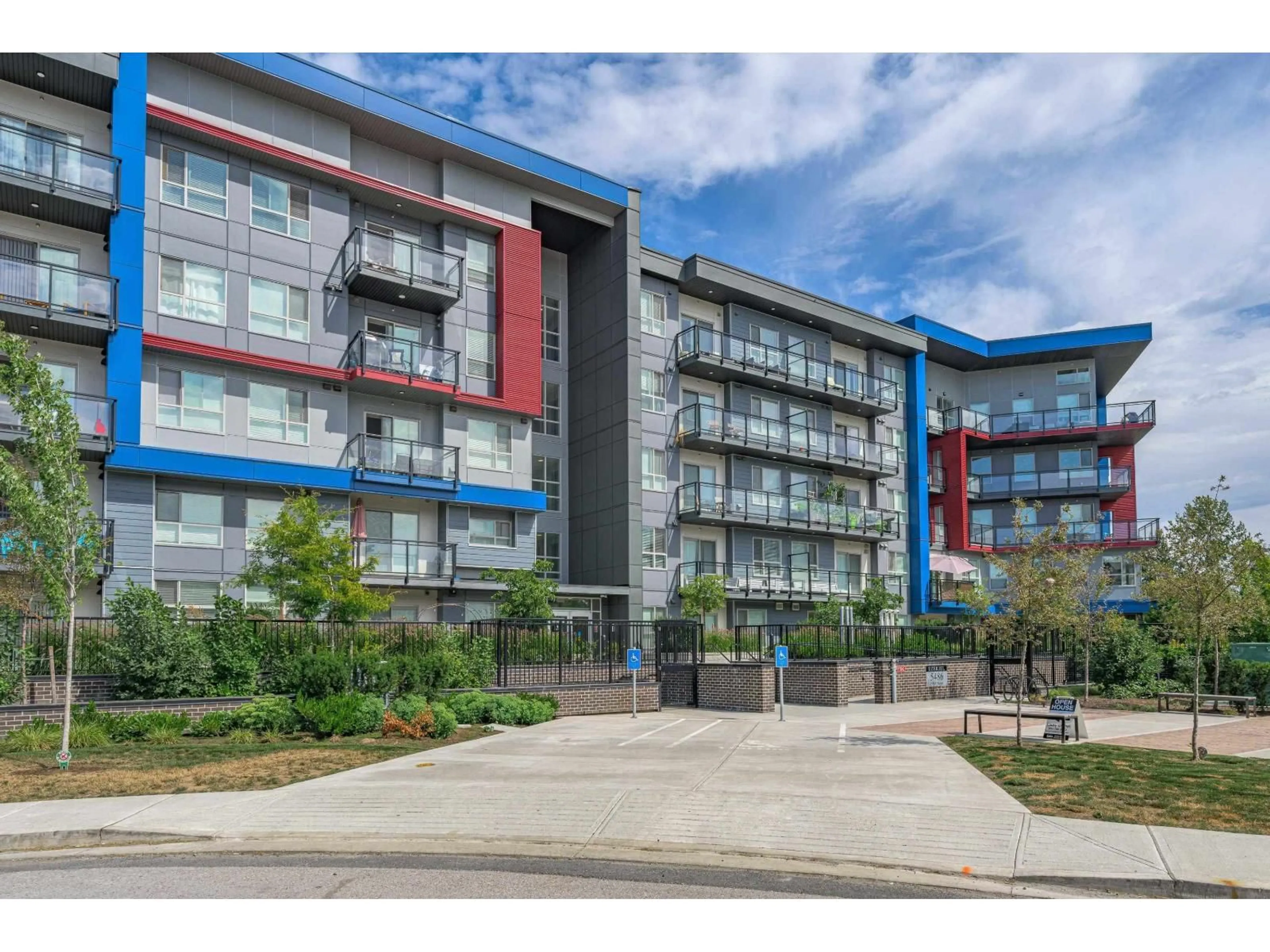 Unknown for 218 - 5486 199A STREET, Langley British Columbia V3A1J6