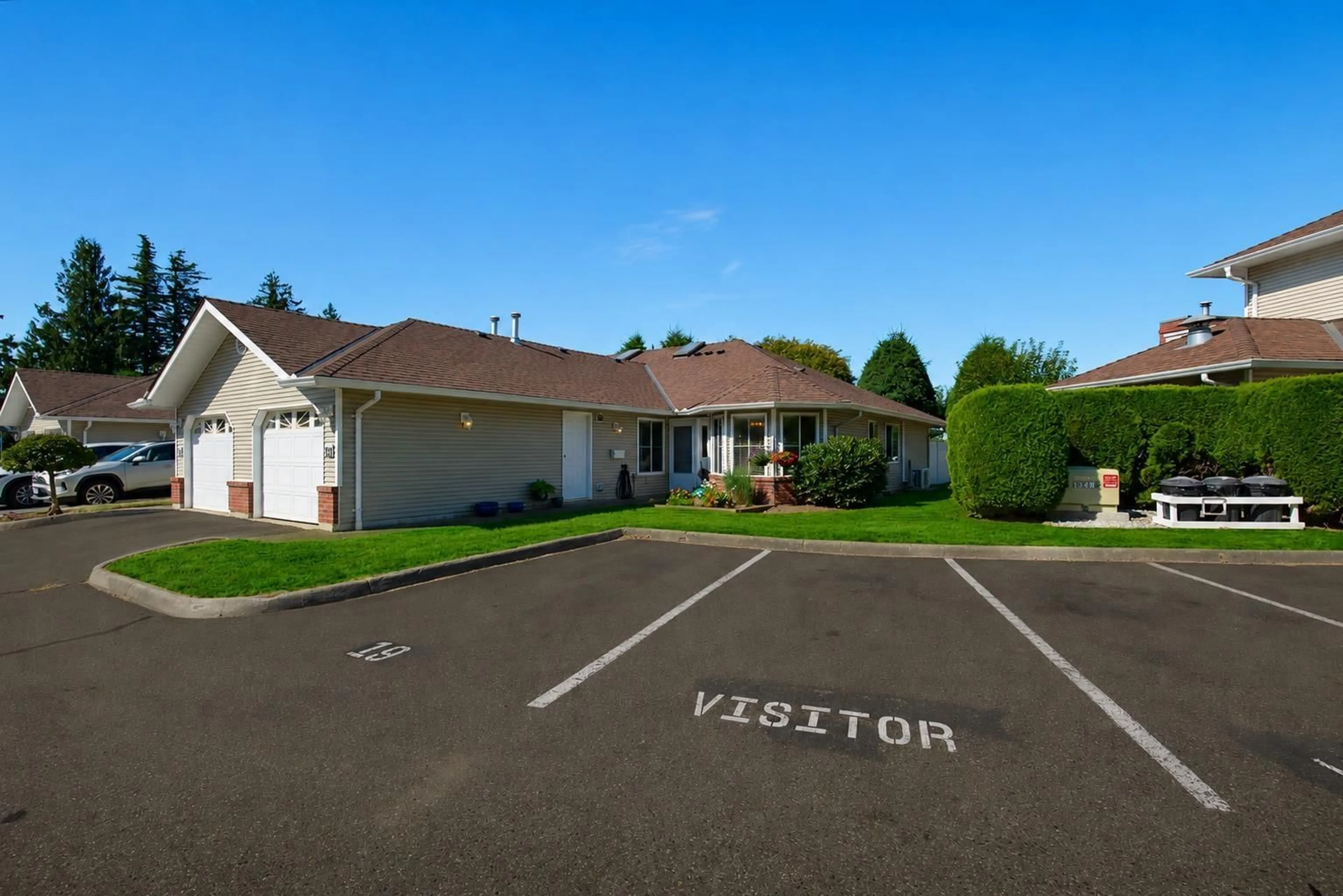 A pic from outside/outdoor area/front of a property/back of a property/a pic from drone, unknown for 19 - 1973 WINFIELD DRIVE, Abbotsford British Columbia V3G1K6