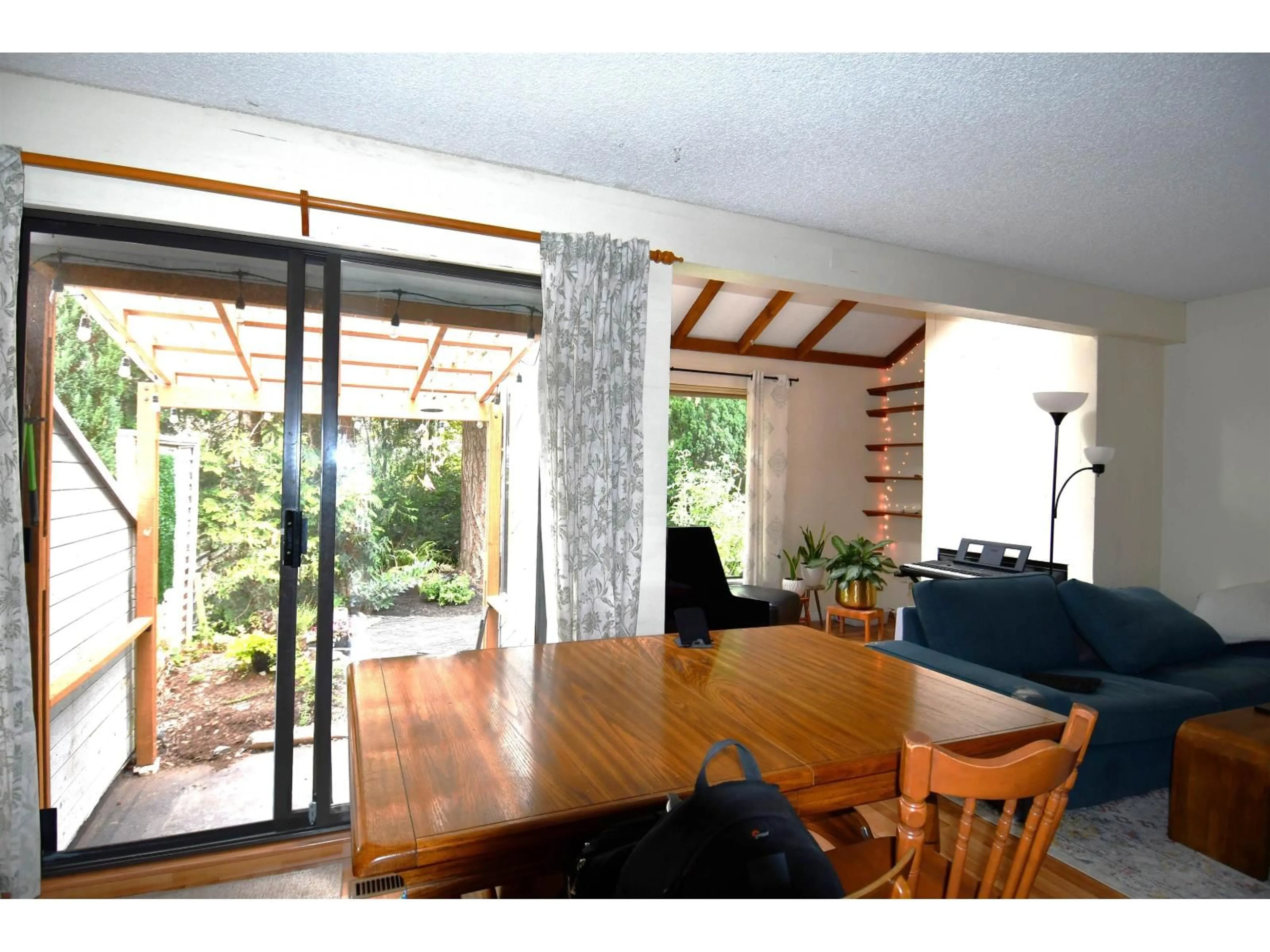 Unknown for 15855 ALDER PLACE, Surrey British Columbia V4A5J1