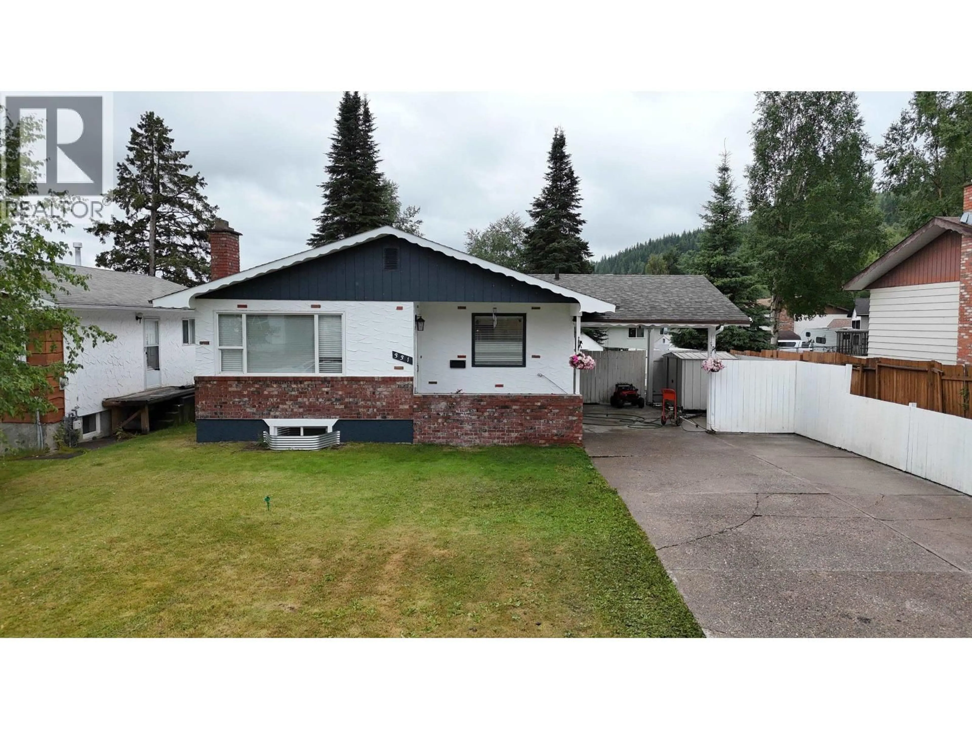 Home with vinyl exterior material, street for 331 KILLOREN CRESCENT, Prince George British Columbia V2M6J8
