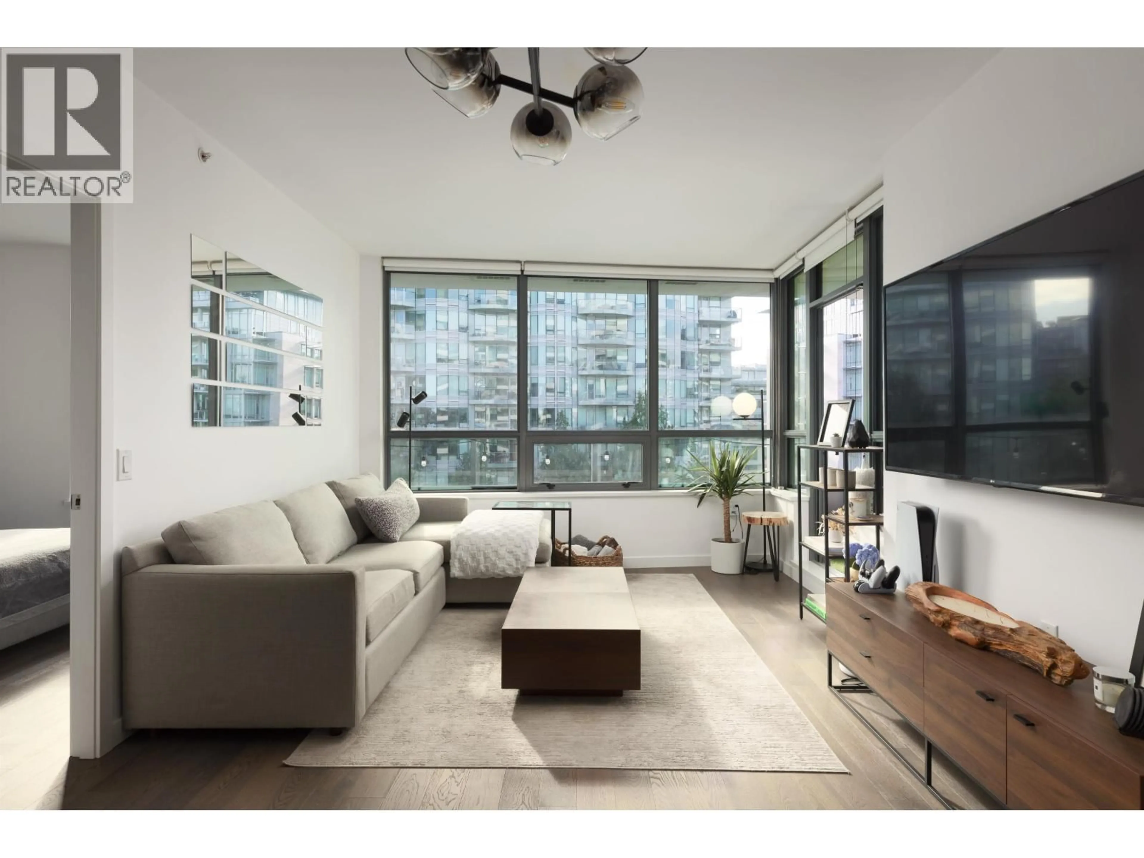 Living room with furniture, unknown for 605 - 1688 PULLMAN PORTER STREET, Vancouver British Columbia V6A0H4