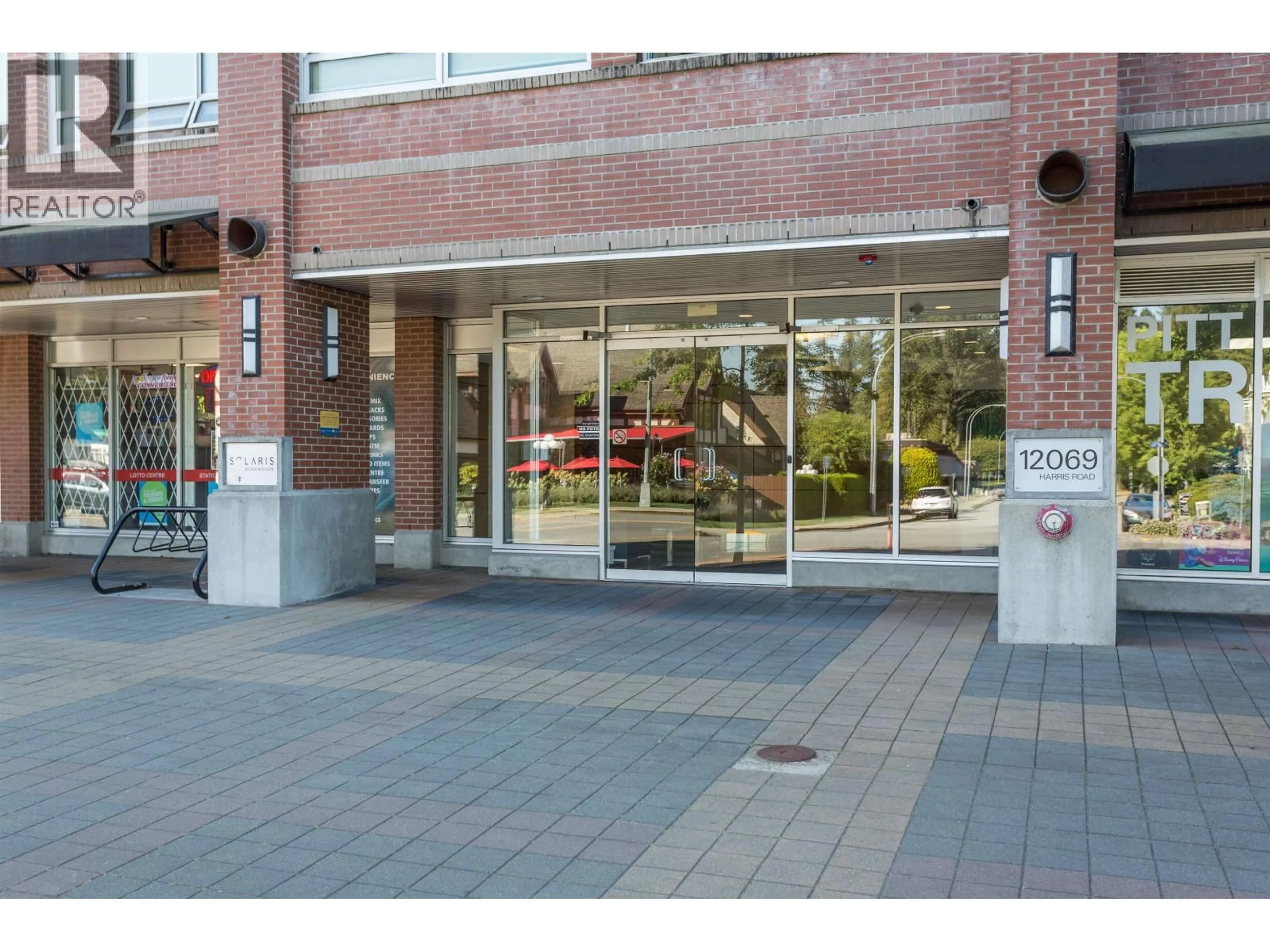 Indoor foyer for 1002 - 12069 HARRIS ROAD, Pitt Meadows British Columbia V3Y0C8
