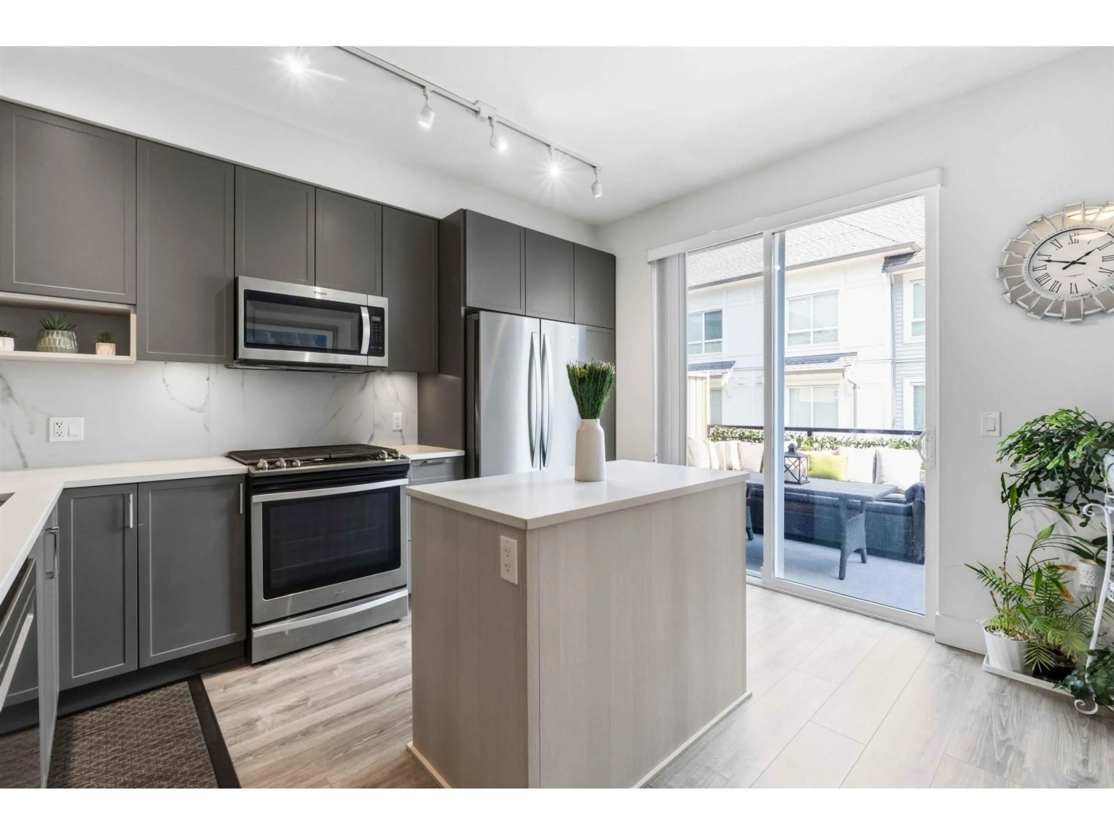 Open concept kitchen, unknown for 67 - 9718 161A STREET, Surrey British Columbia V4N6S7