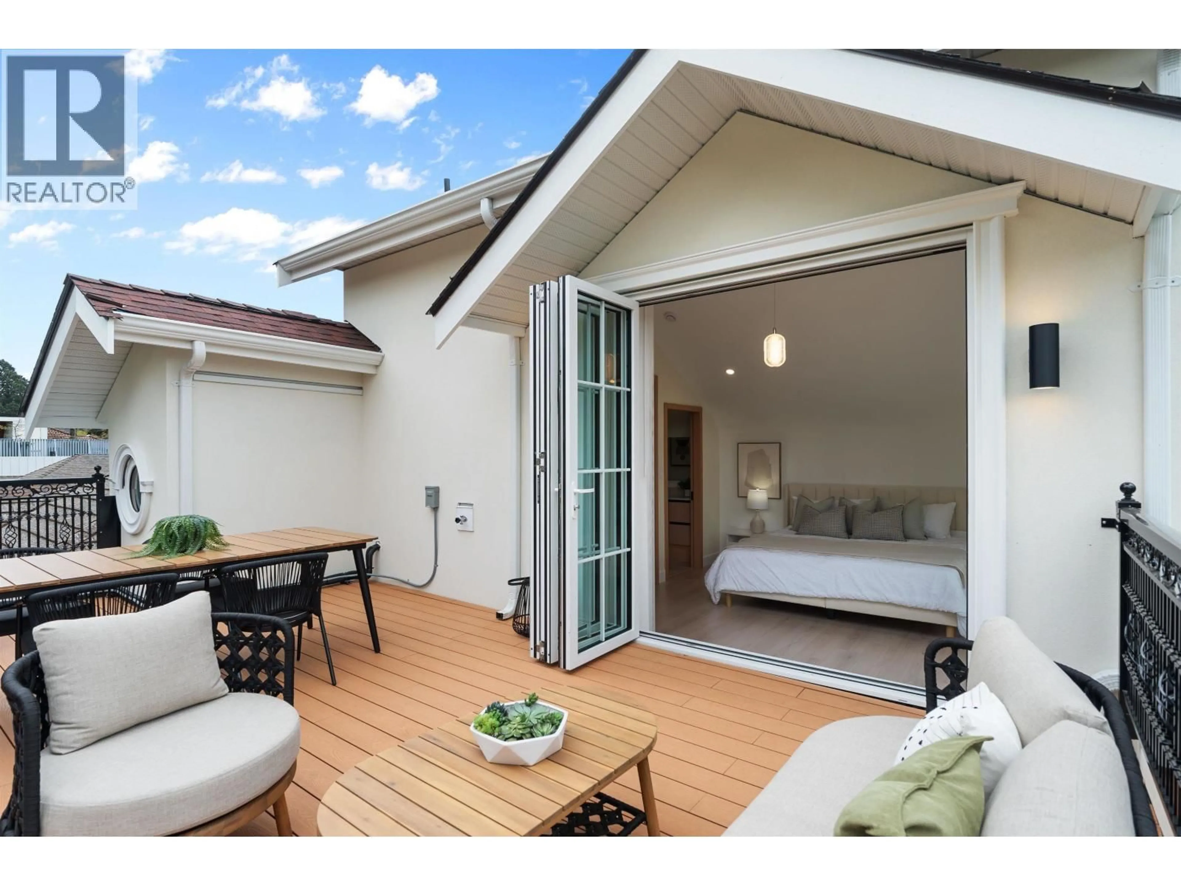Patio, street for 2 - 4503 15TH AVENUE, Vancouver British Columbia V6R3B3