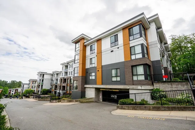 B004 - 20087 68 AVENUE, Langley 2