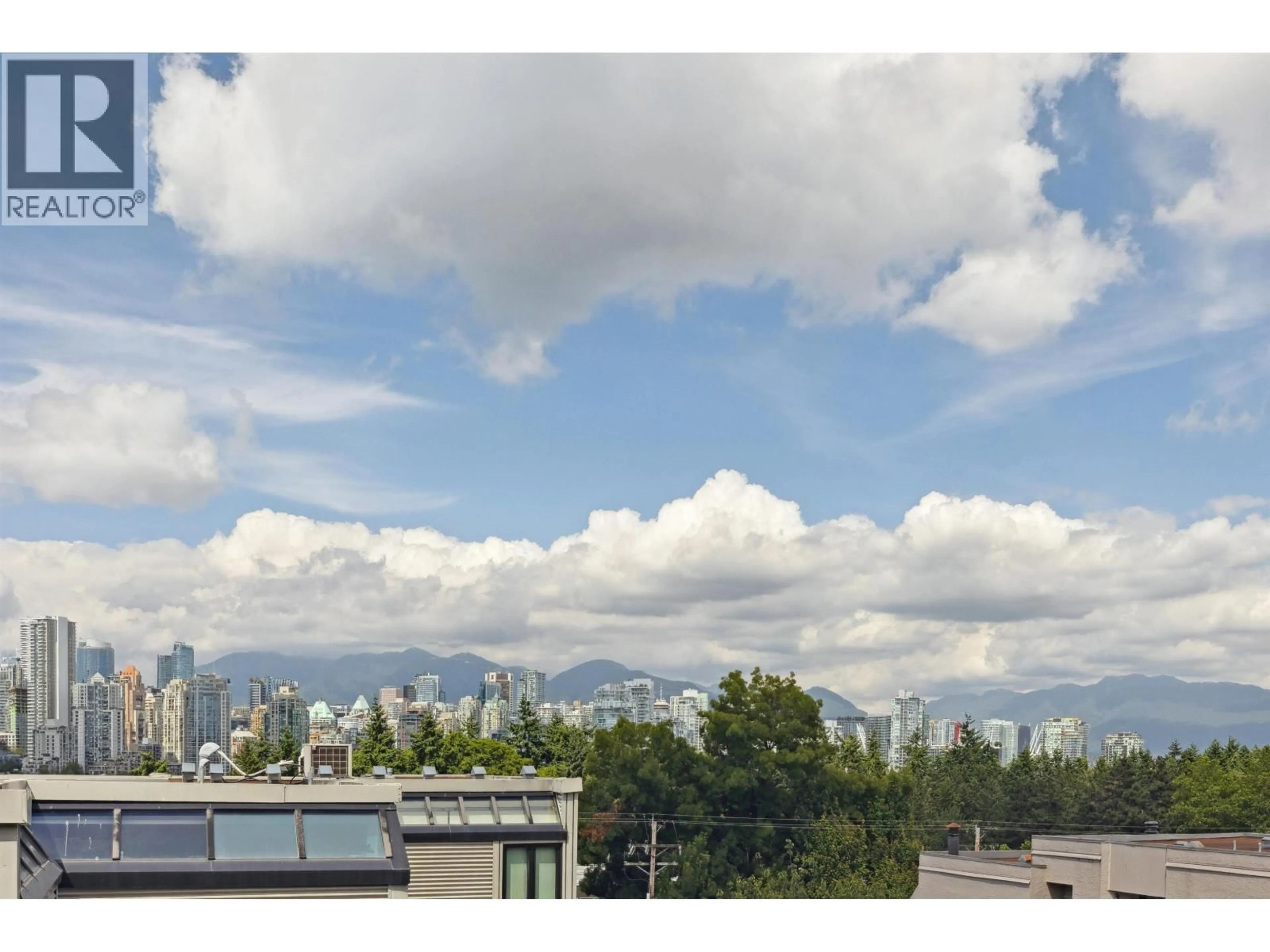 Blurry image for 105 - 953 8TH AVENUE, Vancouver British Columbia V5Z1E4