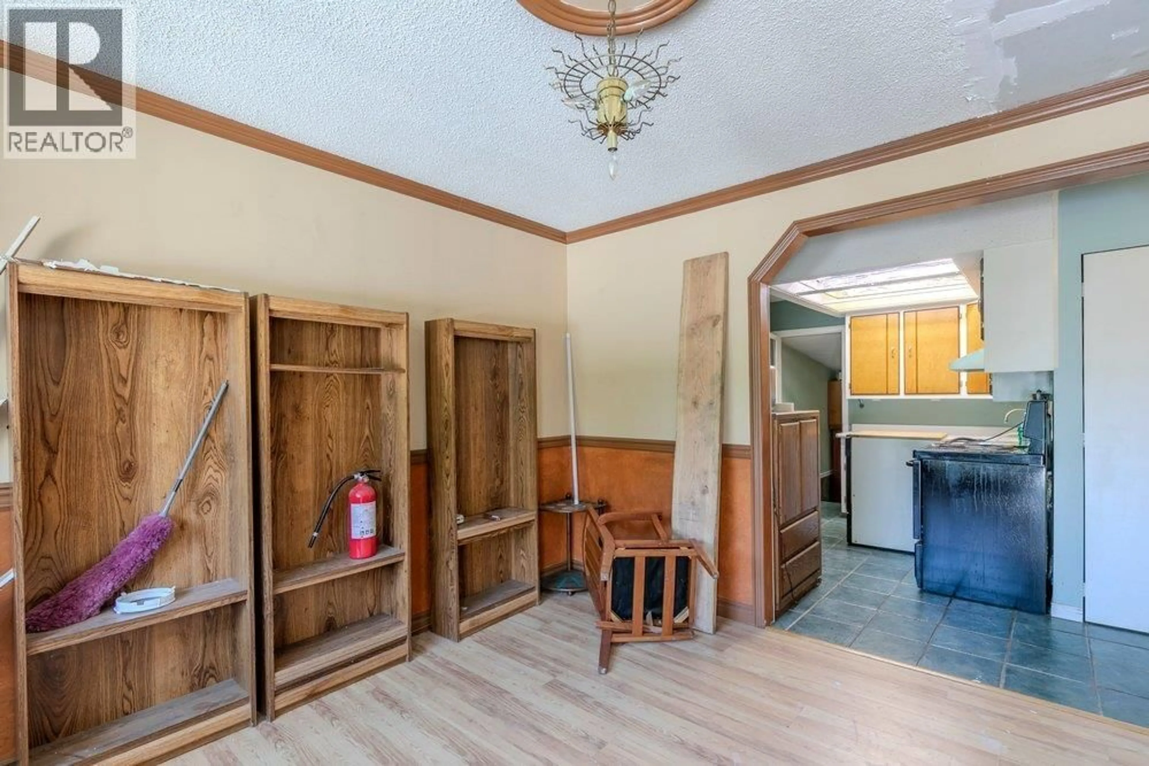 Unknown for 640 CLARKE ROAD, Coquitlam British Columbia V3J3X6