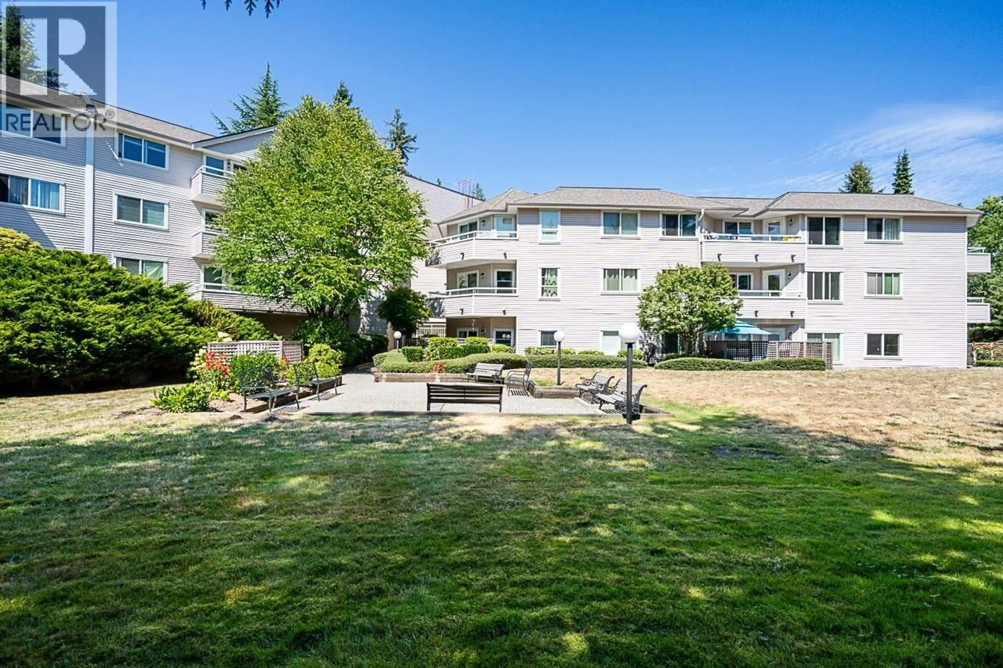 Patio, mountain view for 210 - 450 BROMLEY STREET, Coquitlam British Columbia V3K6S5