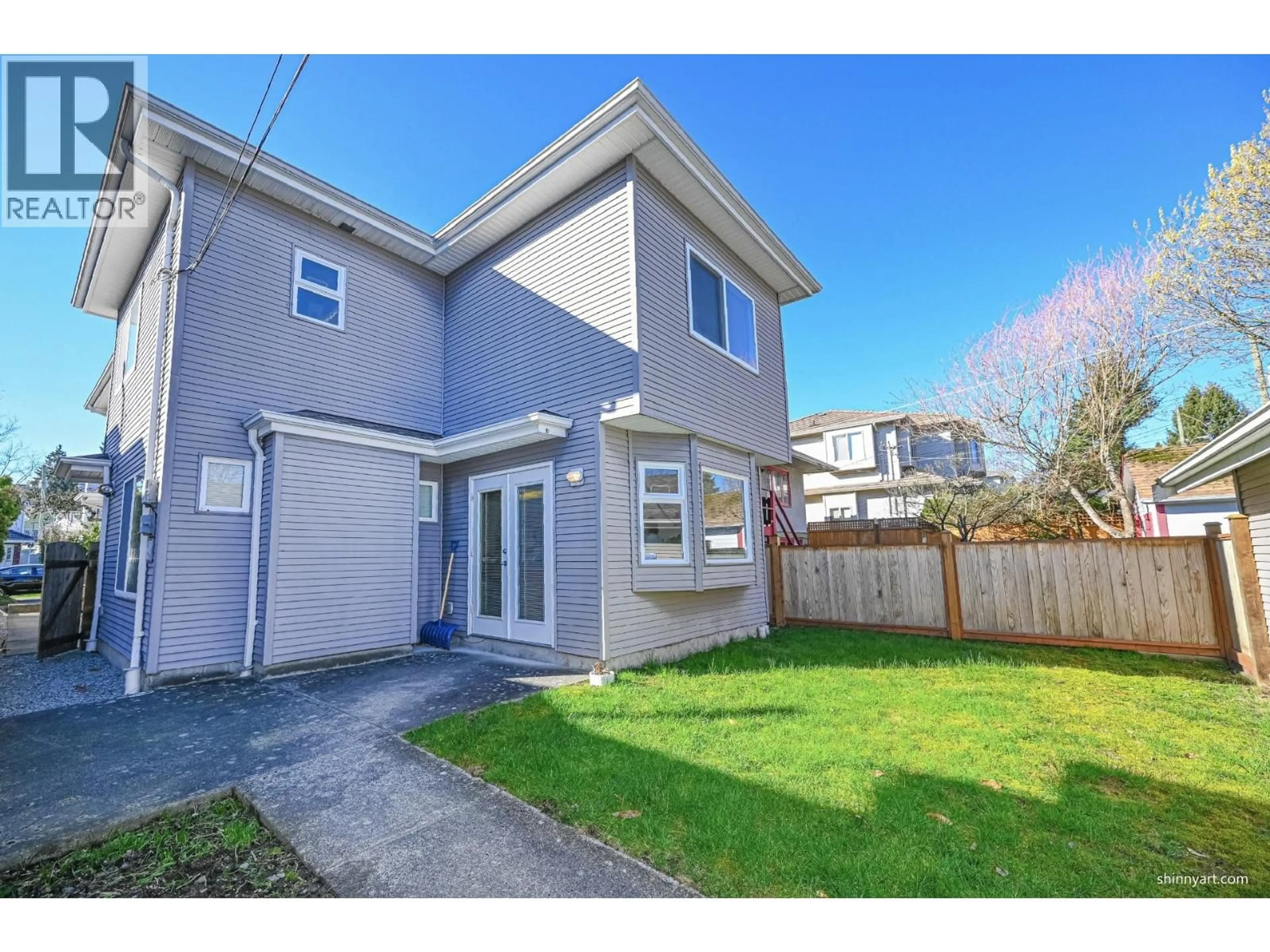 A pic from outside/outdoor area/front of a property/back of a property/a pic from drone, street for 8412 FREMLIN STREET, Vancouver British Columbia V6P3X2