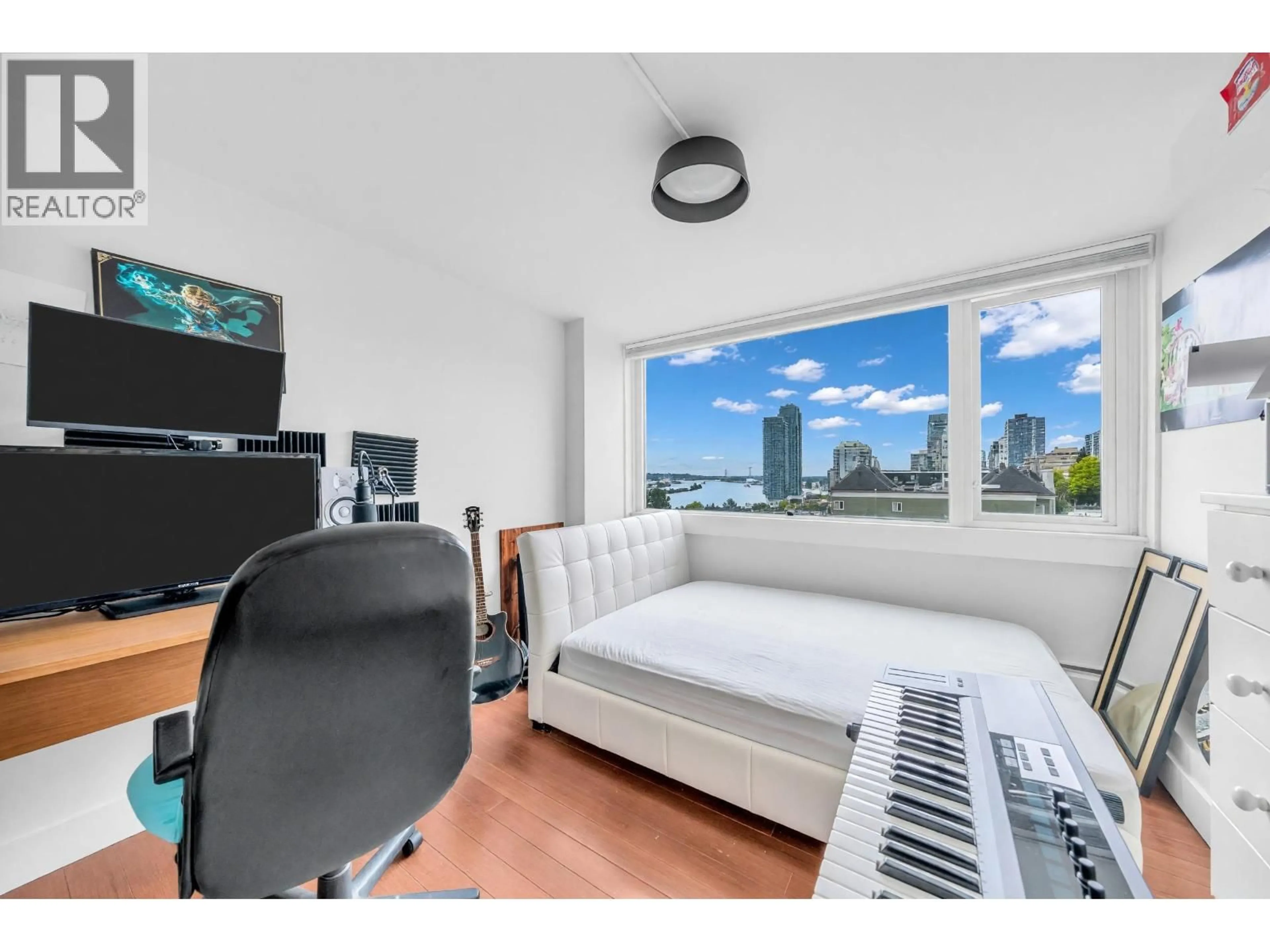 A pic of a room for 701 - 31 ELLIOT STREET, New Westminster British Columbia V3L5C9
