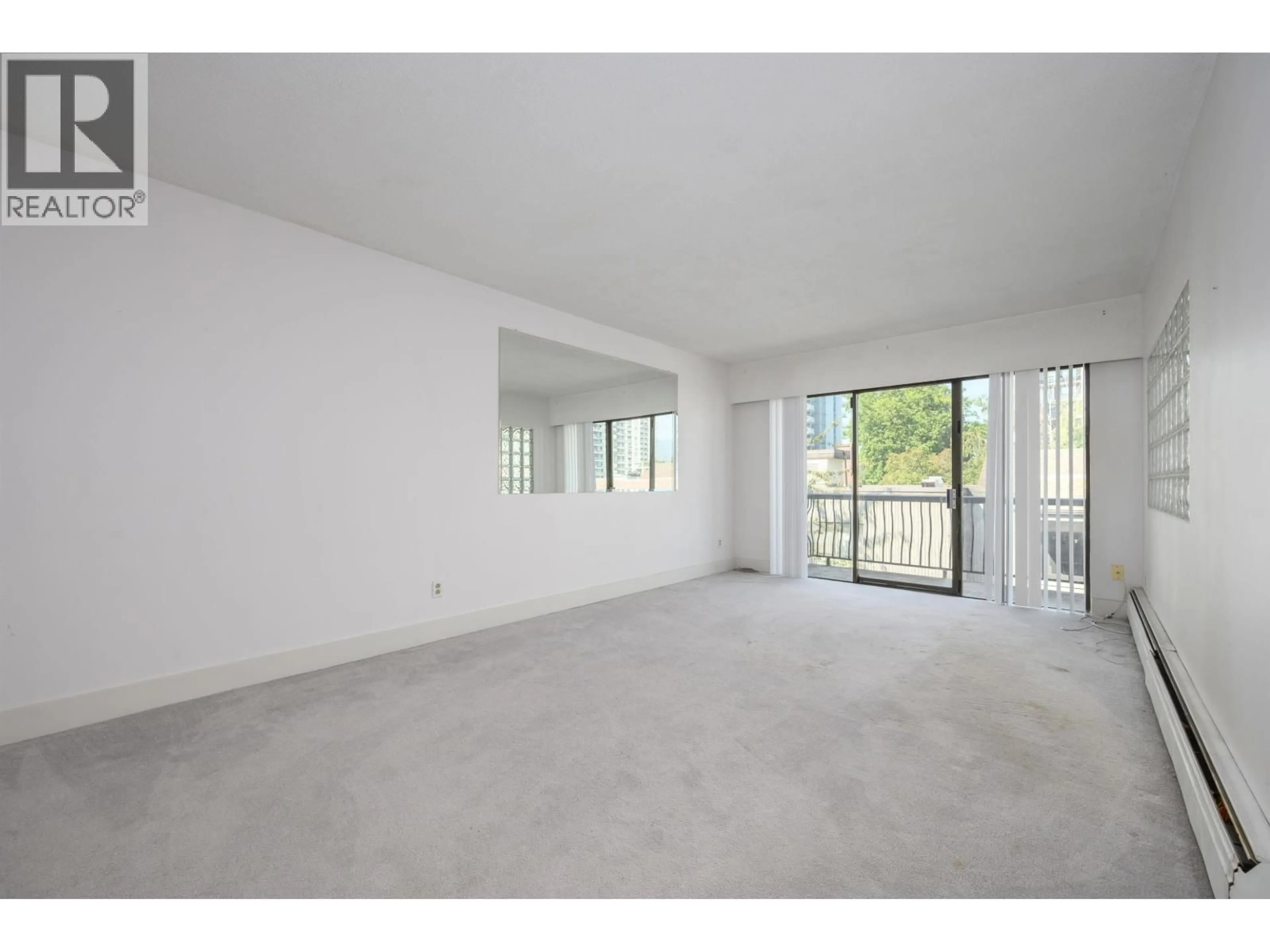 A pic of a room for 302 - 214 15TH STREET, North Vancouver British Columbia V7L2R3