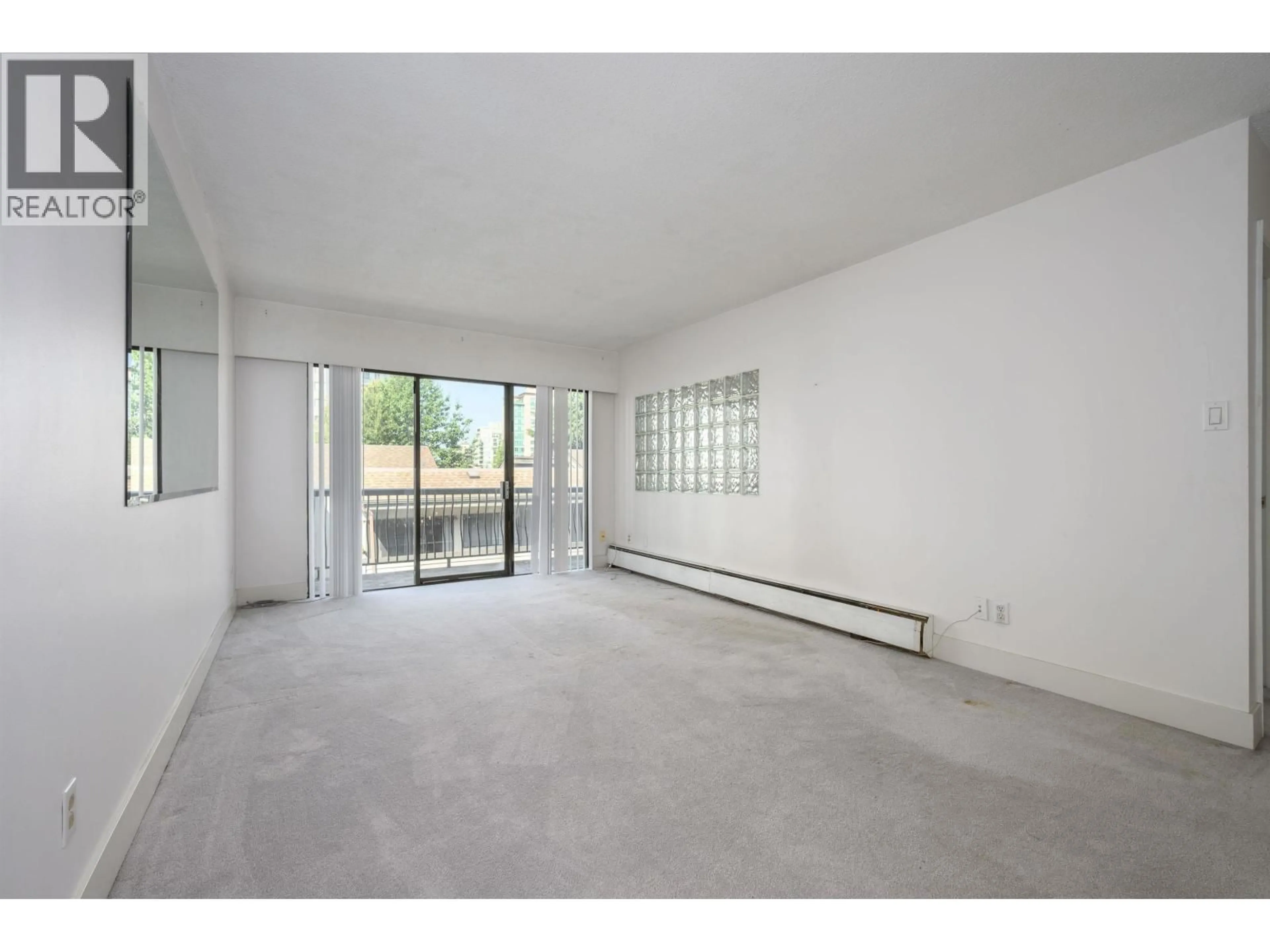 A pic of a room for 302 - 214 15TH STREET, North Vancouver British Columbia V7L2R3