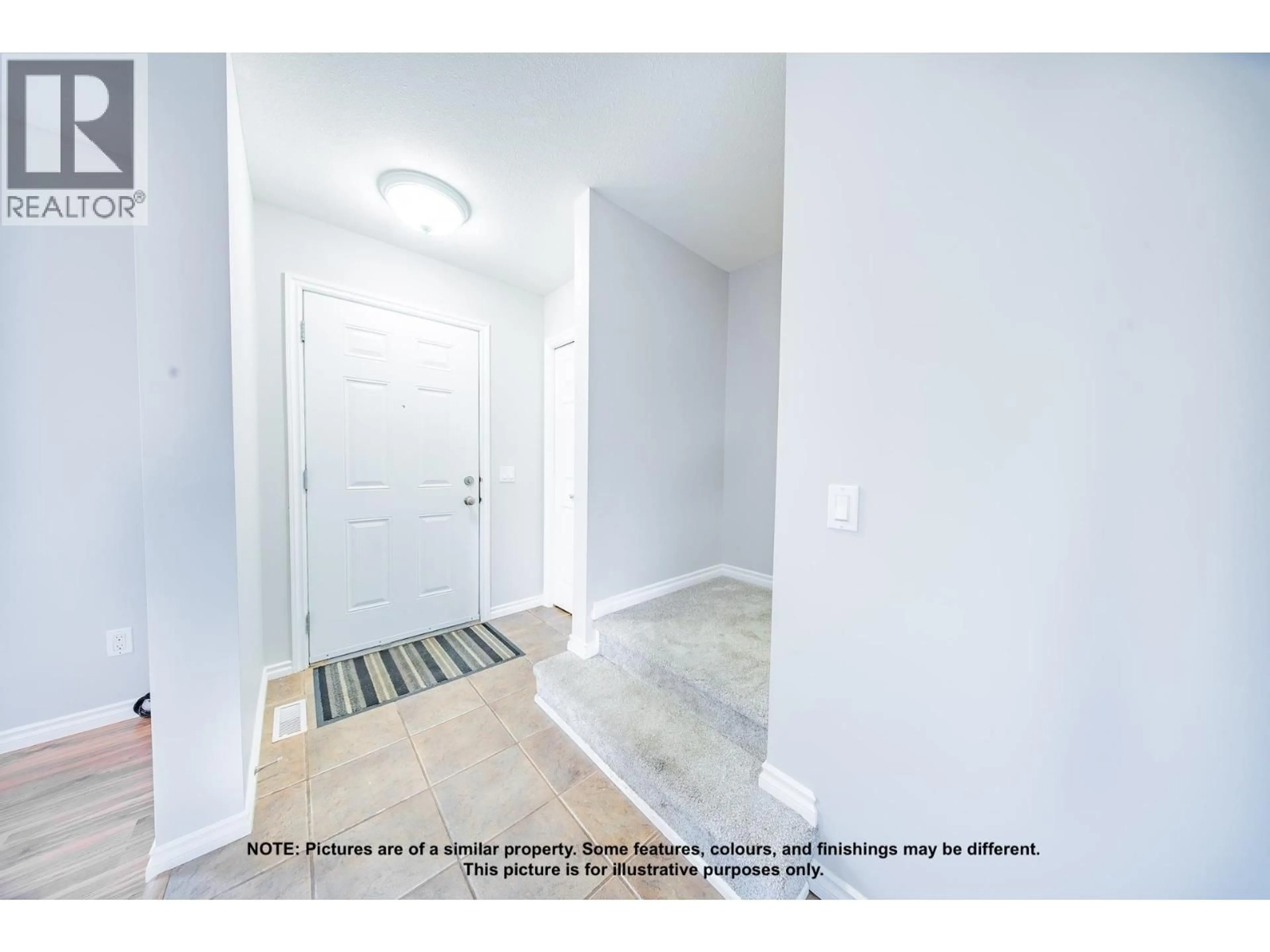 Indoor entryway for 10207 103 AVENUE, Fort St. John British Columbia V1J2H7