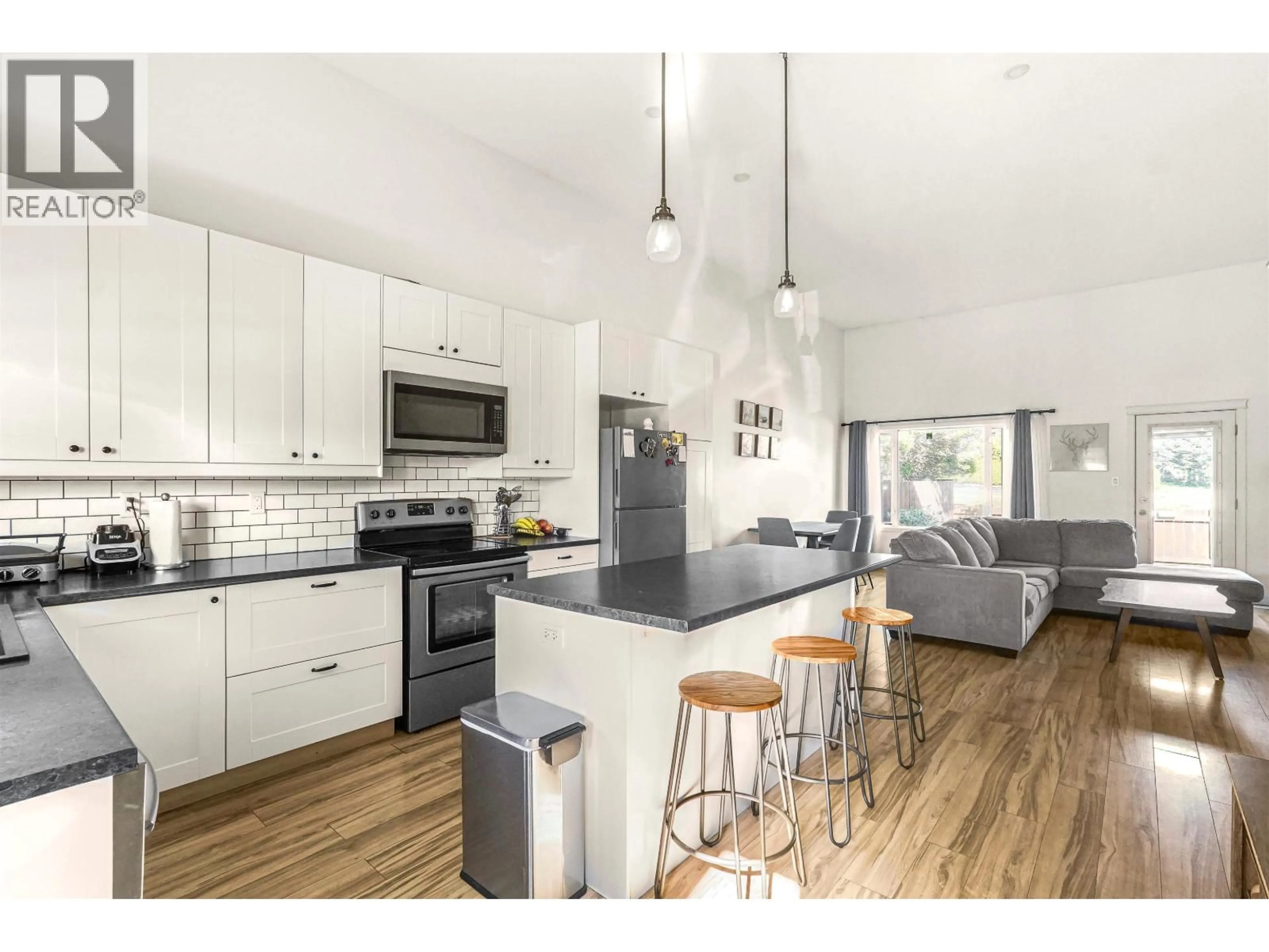Open concept kitchen, unknown for 2 - 20 CLIFFORD STREET, Kitimat British Columbia V8C1B4