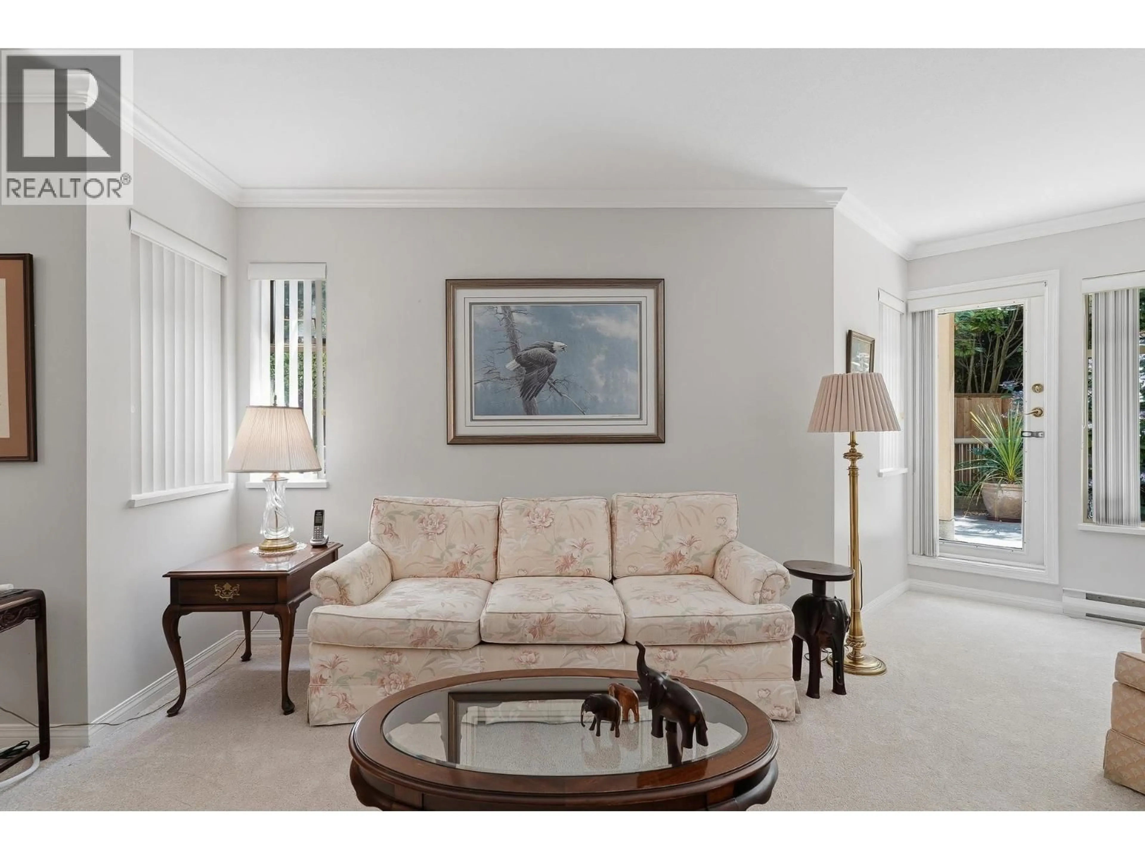 Living room with furniture, unknown for 103 - 1118 55 STREET, Delta British Columbia V4M3J8
