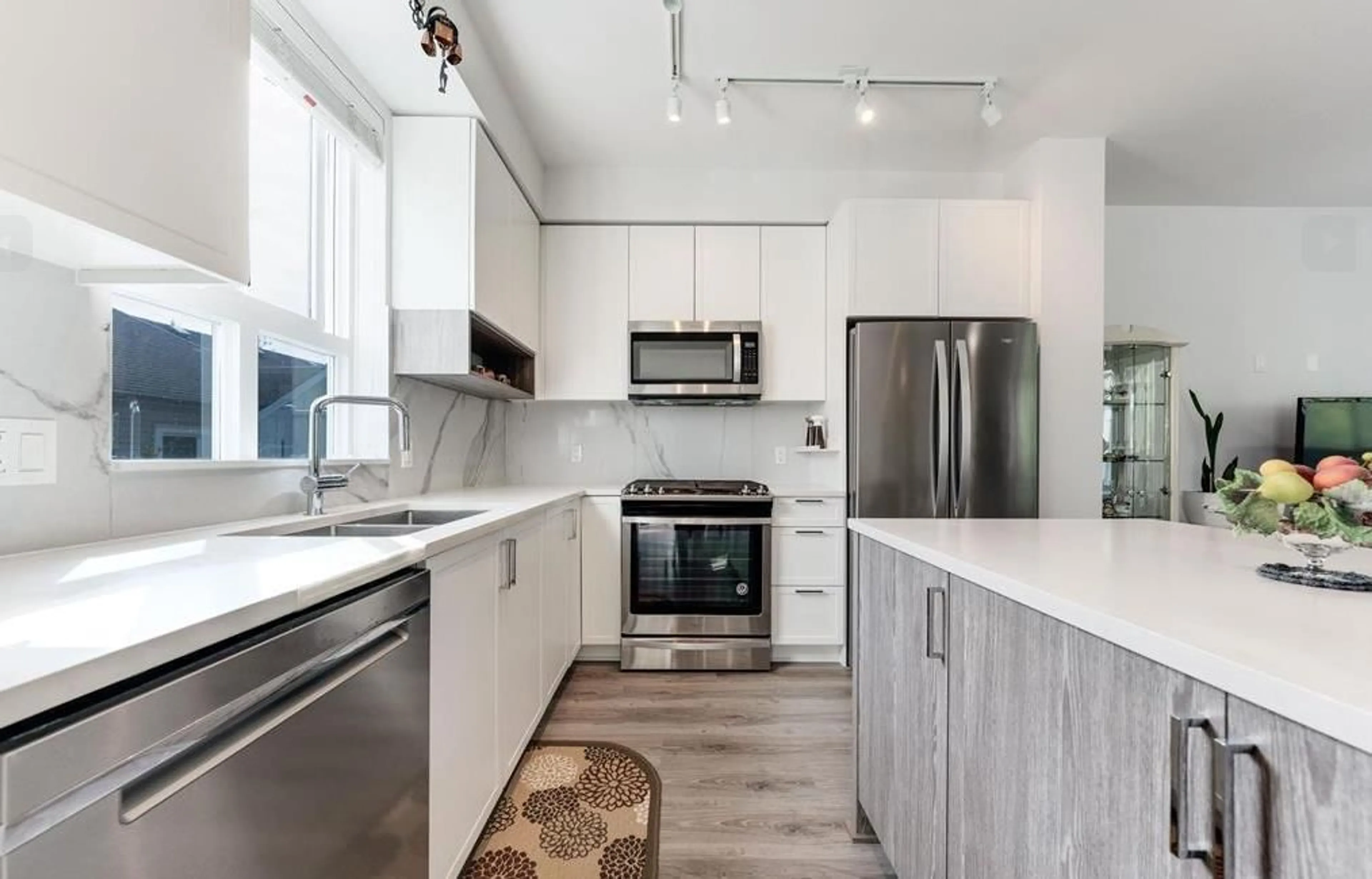 Unknown for 114 - 9688 162A STREET, Surrey British Columbia V4N6V3
