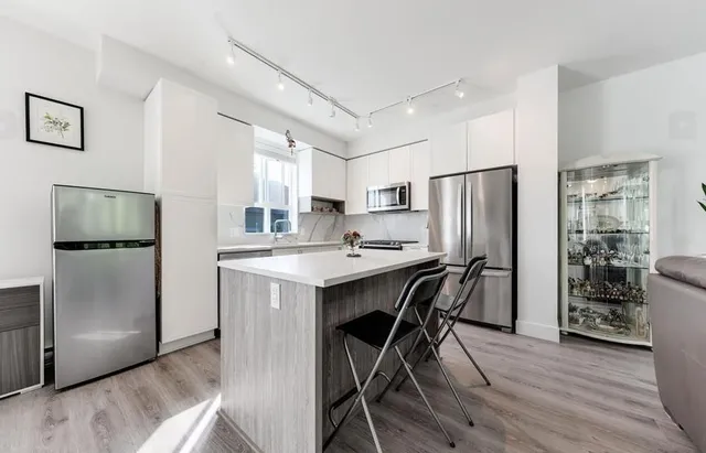114 - 9688 162A STREET, Surrey 4