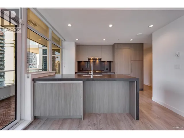 907 - 6080 MCKAY AVENUE, Burnaby 5